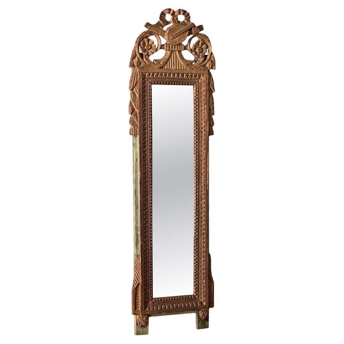 French 18th Century Louis XVI Style Hand-Carved Giltwood Mirror