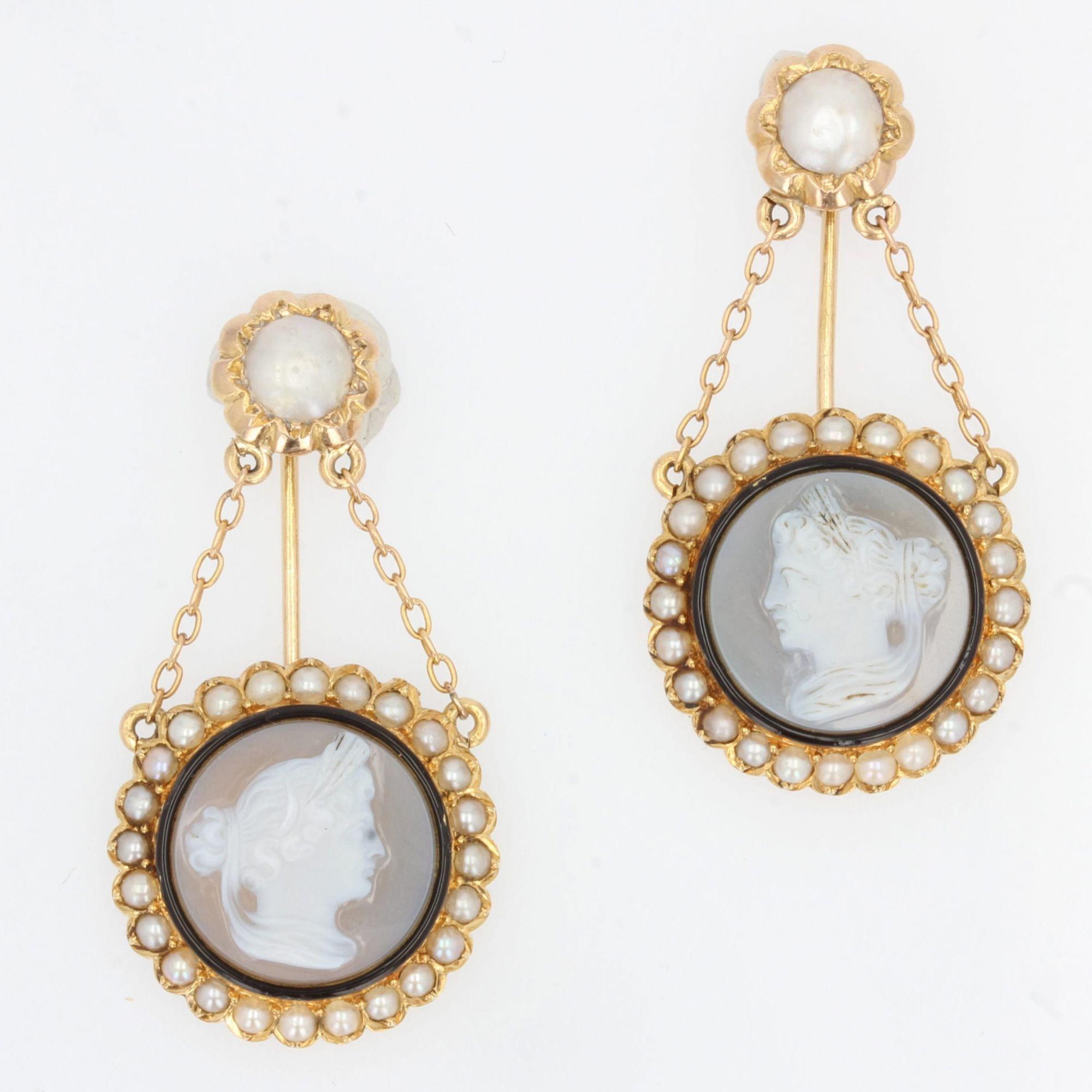Napoleon III French 19th Century Natural Pearl Agate Cameo Dress Brooches For Sale