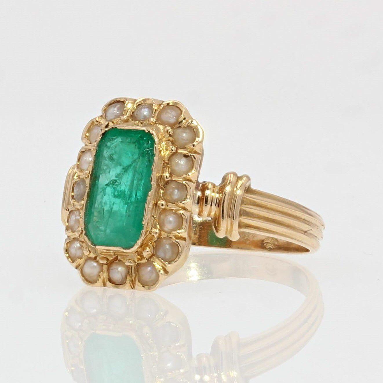 Napoleon III French 19th Century Natural Pearl Emerald 18 Karat Yellow Gold Ring