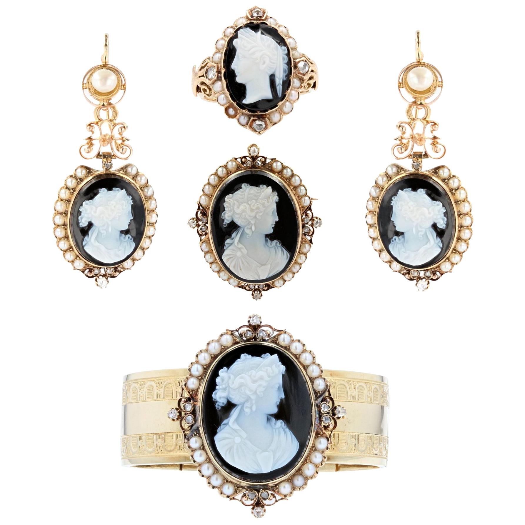 French 19th Century Natural Pearls Diamonds Onyx Cameo Set For Sale