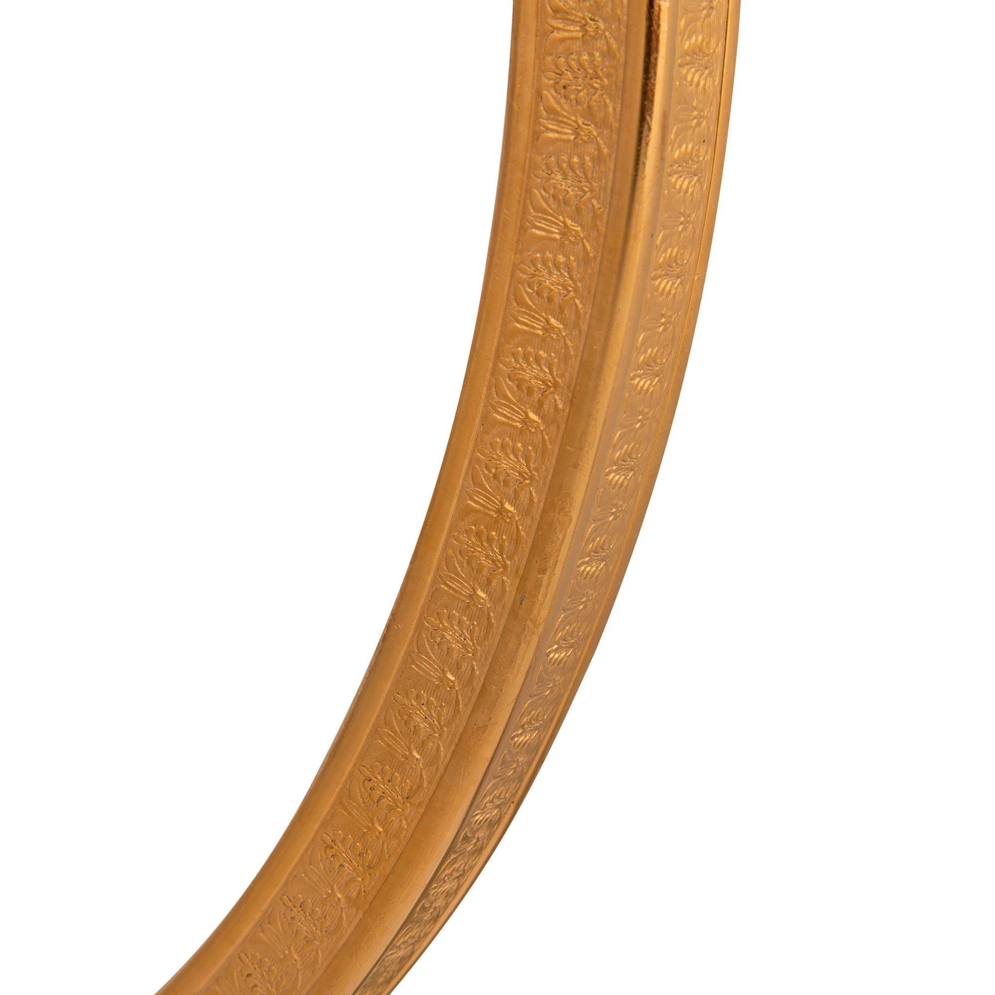 Miroir Guéridon néo-classique français du 19ème siècle en bronze doré et miroir en vente
