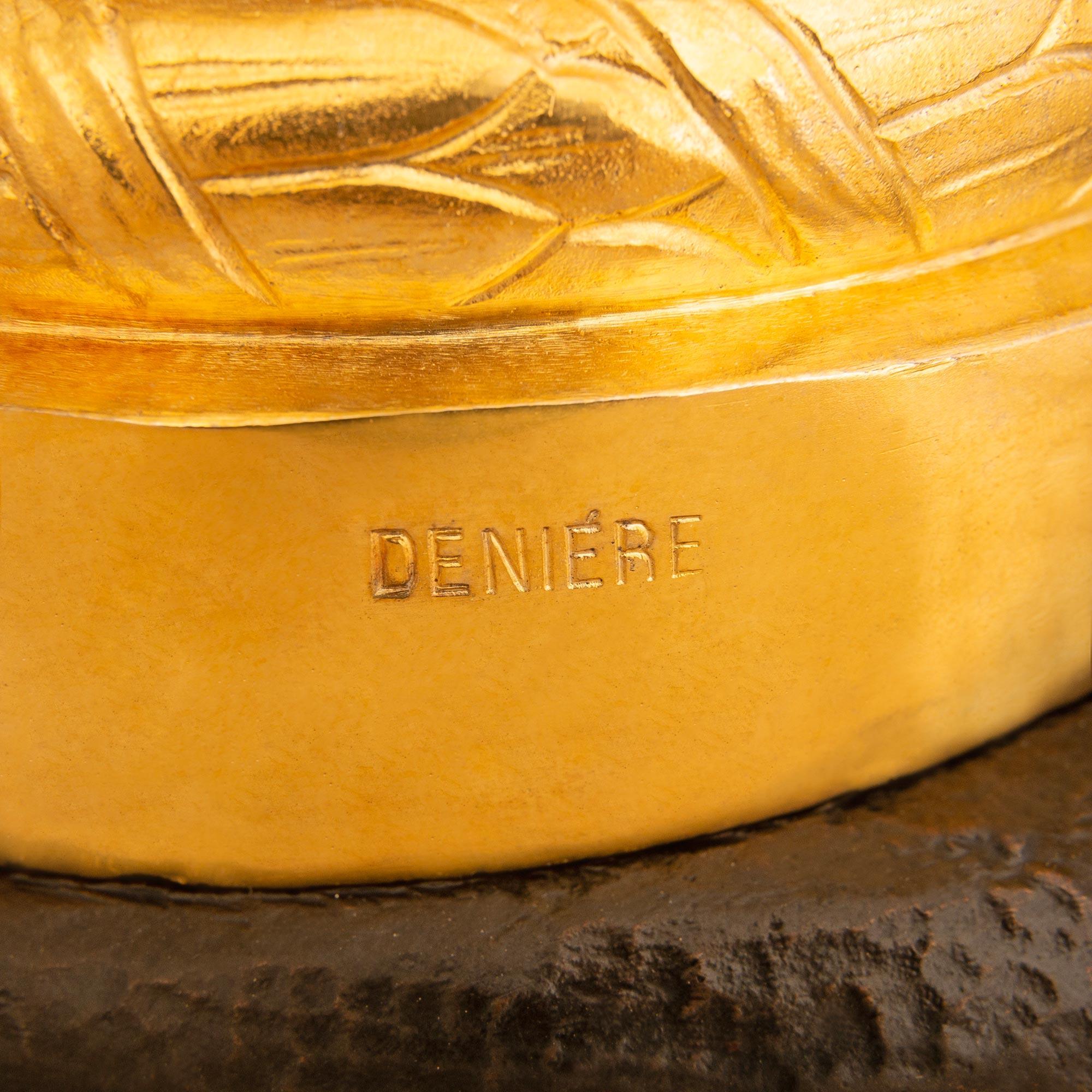 Statua neoclassica francese del XIX secolo. Statua in marmo Ormolu e bronzo patinato in vendita 2