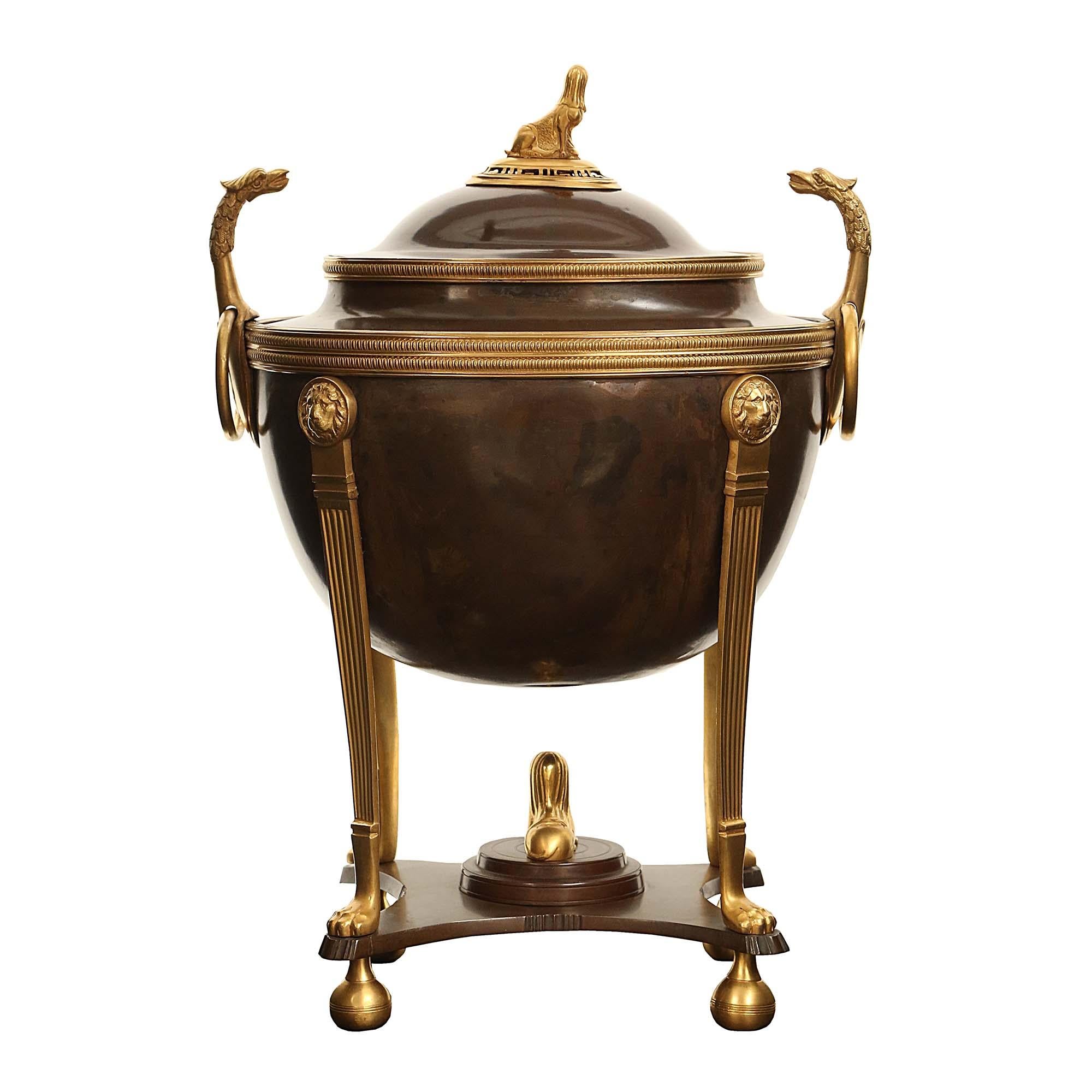 French 19th Century Neo-Classical St. Patinated Bronze and Ormolu Samovar In Good Condition In West Palm Beach, FL