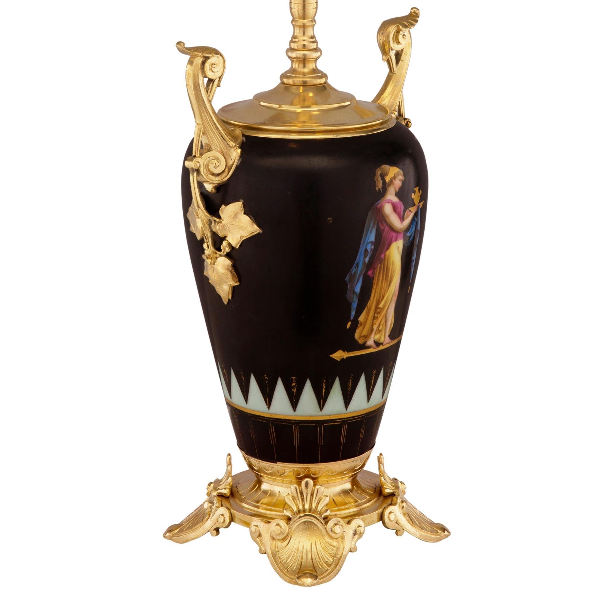 French 19th Century Neo-Grec Style Ormolu and Porcelain Lamp For Sale 1