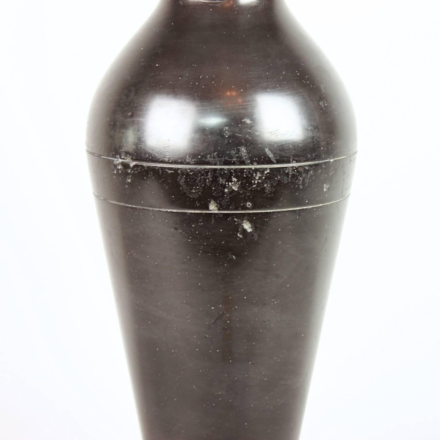 Polished French 19th Century Neoclassical Black Marble Baluster Vase For Sale