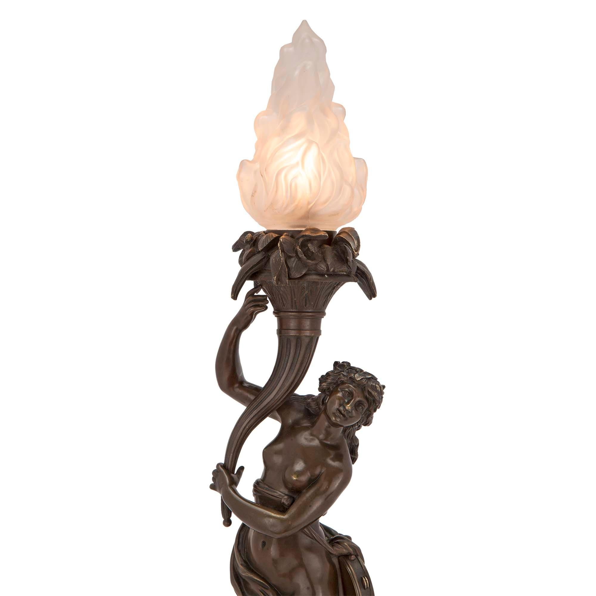 French 19th Century Neoclassical Bronze and Black Belgian Marble Lamps For Sale 2