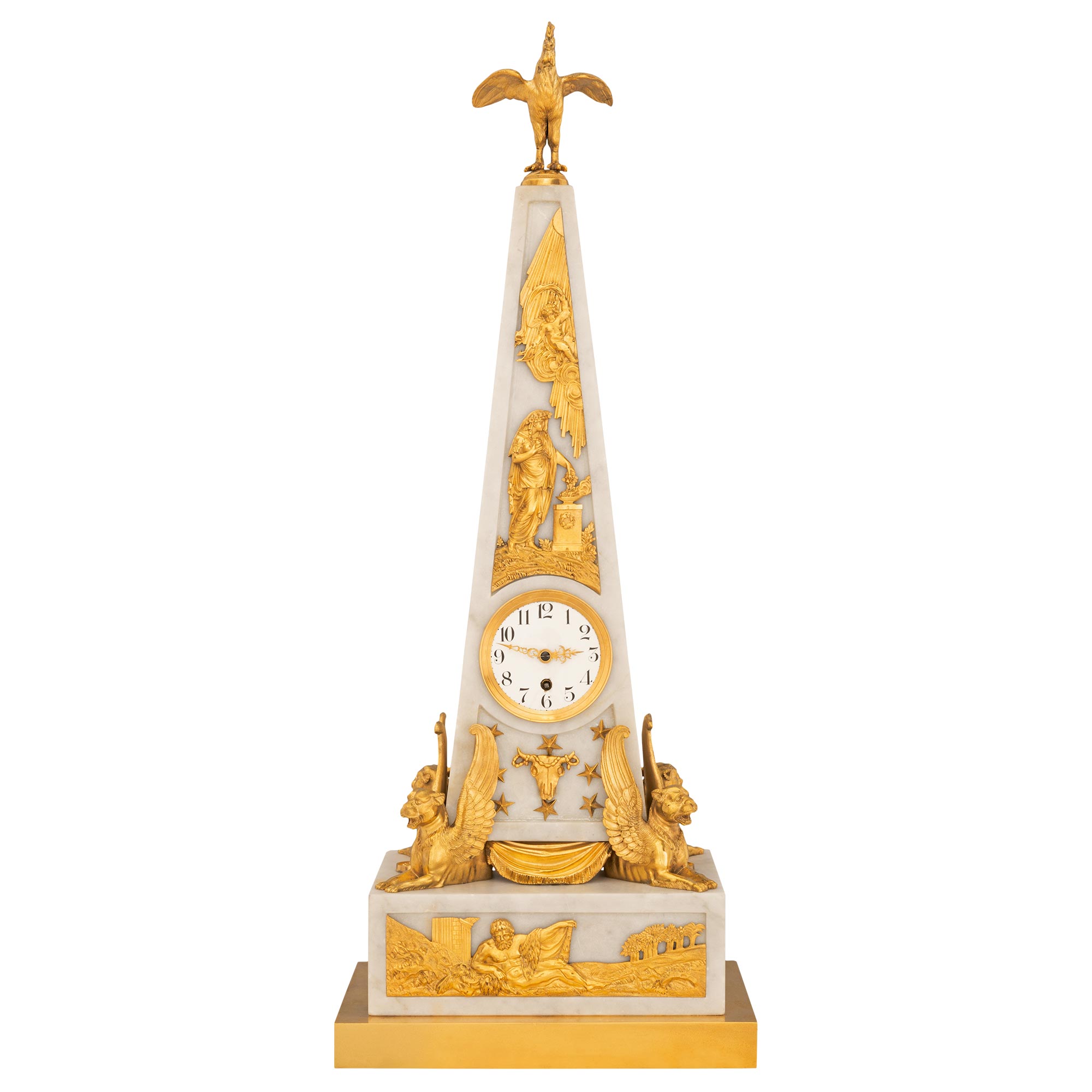 Neoklassizistische obeliskförmige Uhr aus Marmor und Goldbronze aus dem 19. Jahrhundert im Angebot