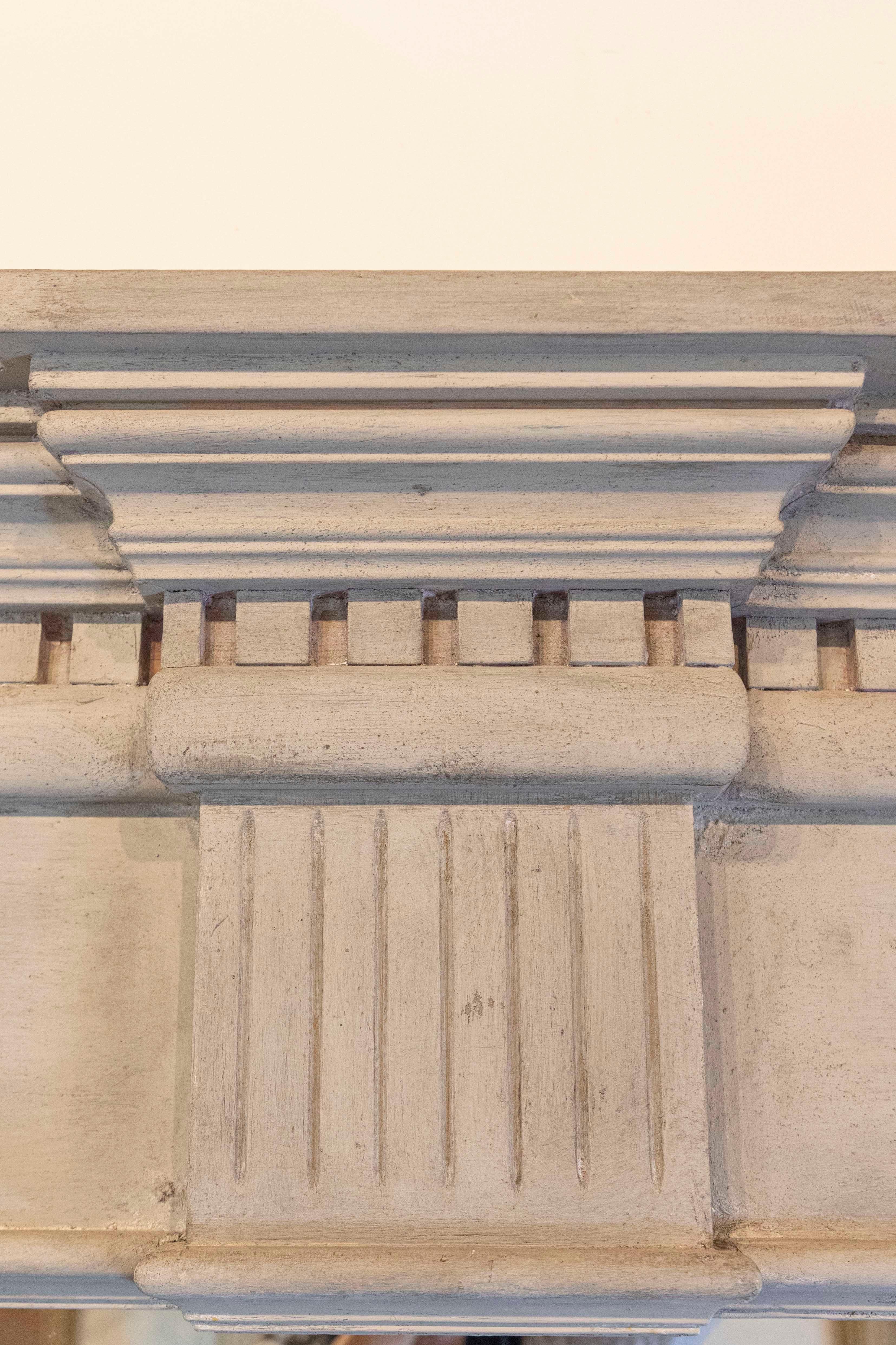 Dipinto Elemento architettonico in stile neoclassico francese del XIX secolo trasformato in specchio in vendita