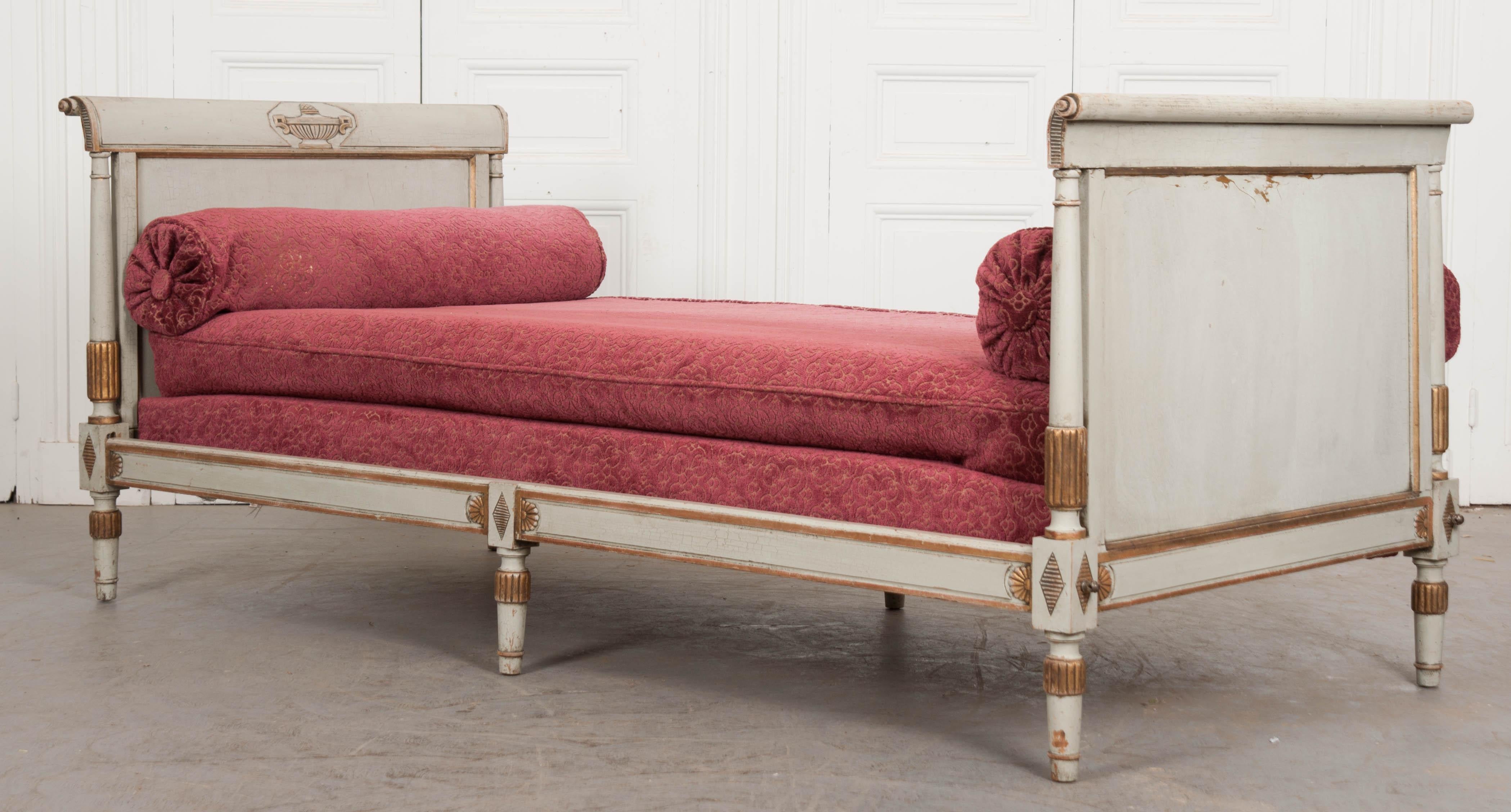 French 19th Century Neoclassical Style Daybed 7