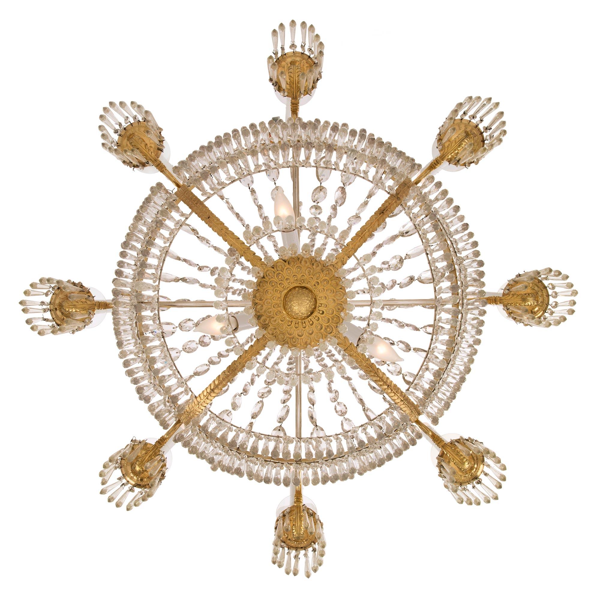 French 19th Century Neoclassical Style Ormolu and Baccarat Crystal Chandelier For Sale 5