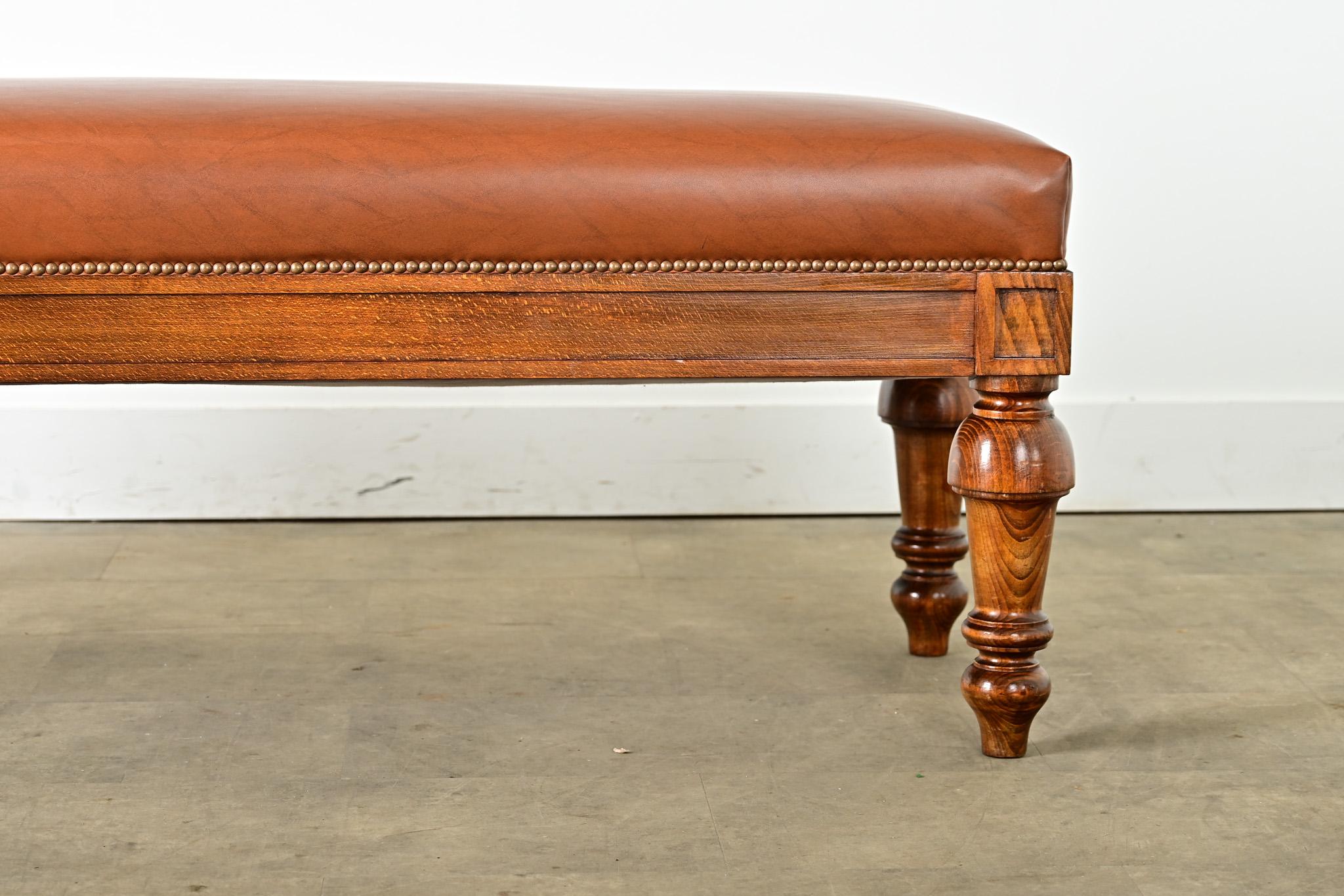 French 19th Century Oak and Upholstered Bench For Sale 4