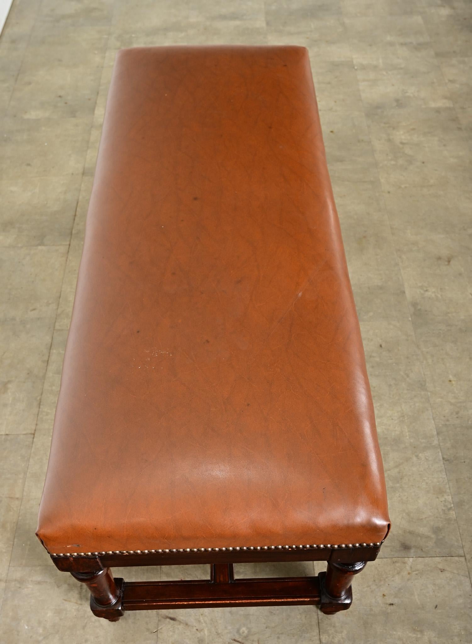 French 19th Century Oak and Upholstered Bench In Good Condition For Sale In Baton Rouge, LA