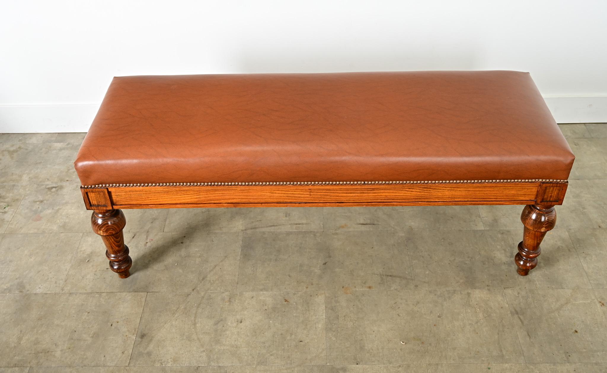 French 19th Century Oak and Upholstered Bench In Good Condition For Sale In Baton Rouge, LA
