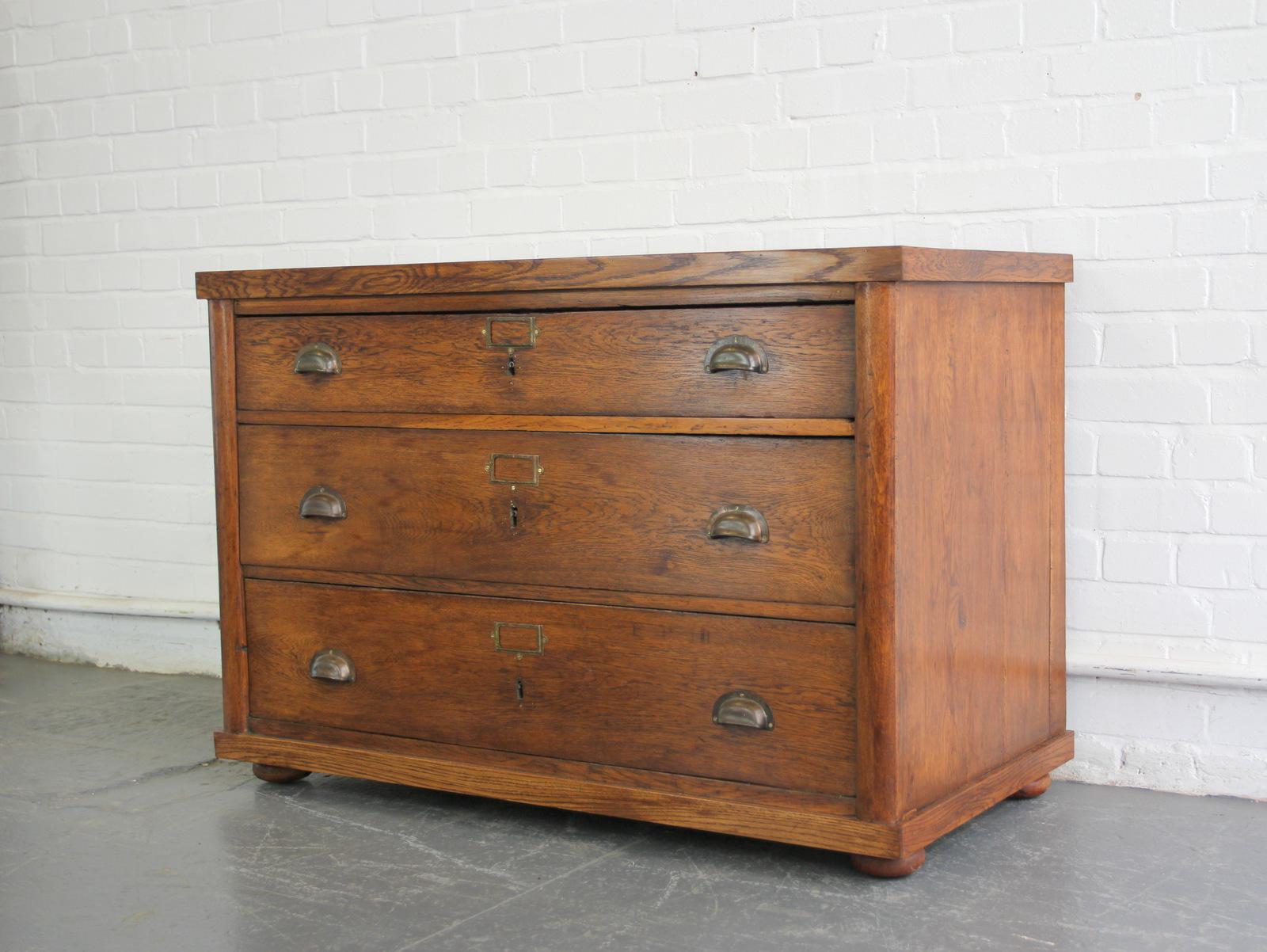 French 19th Century Oak Drapers Cabinet 3
