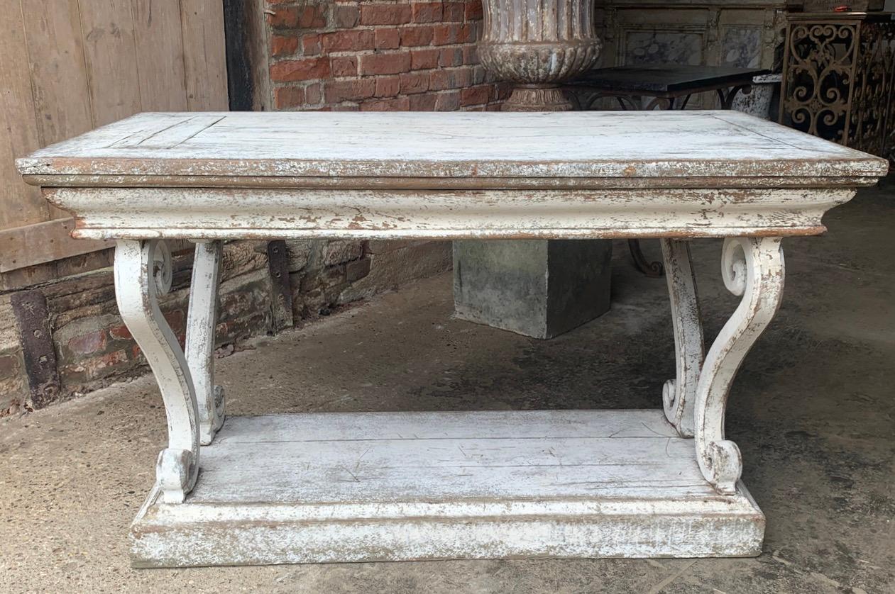 French 19th Century Oak Drapers Console Table In Distressed Condition In Ongar, GB