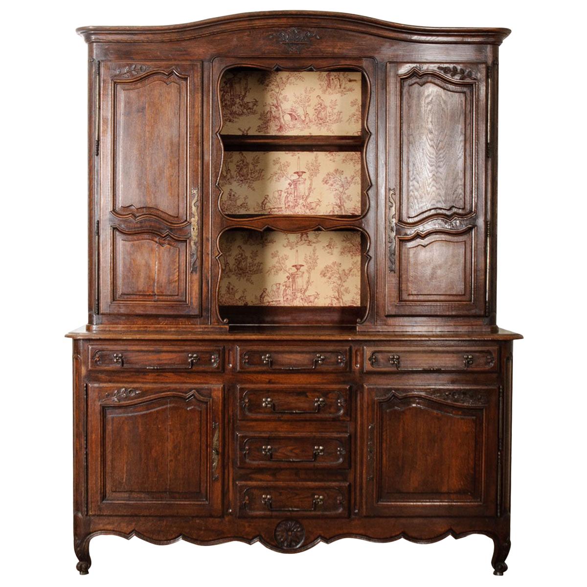 French 19th Century Oak Louis XV-Style Vaisselier