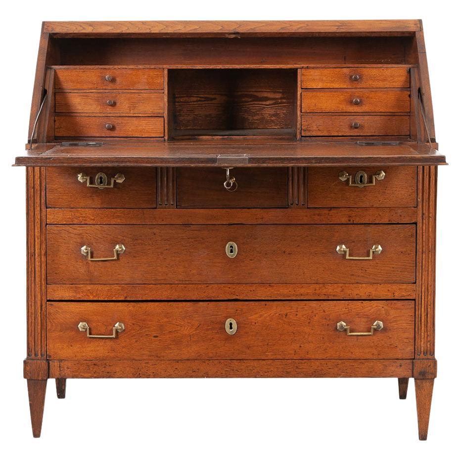 French 19th Century Oak Louis XVI-Style Desk