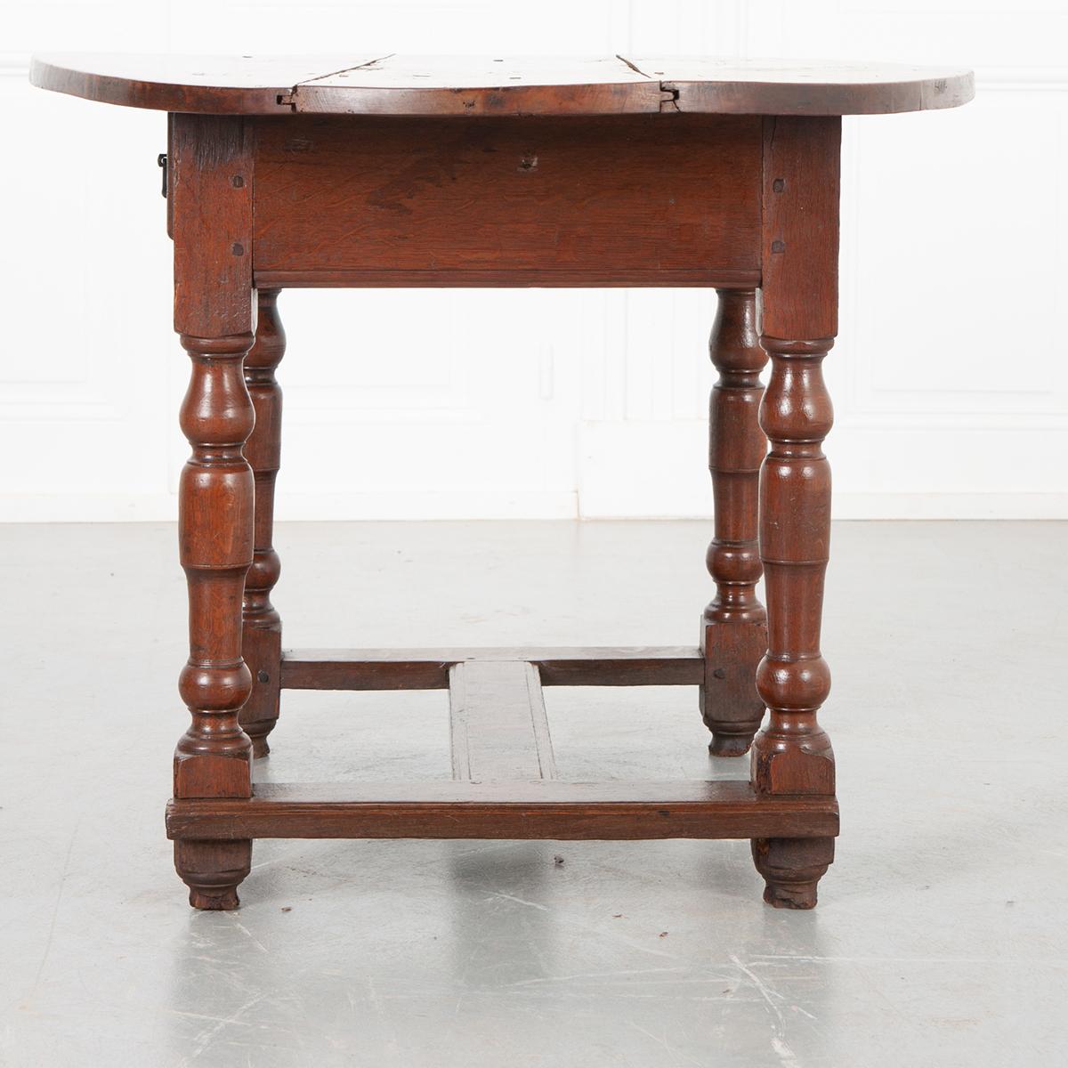 French 19th Century Oak Low Table In Good Condition For Sale In Baton Rouge, LA