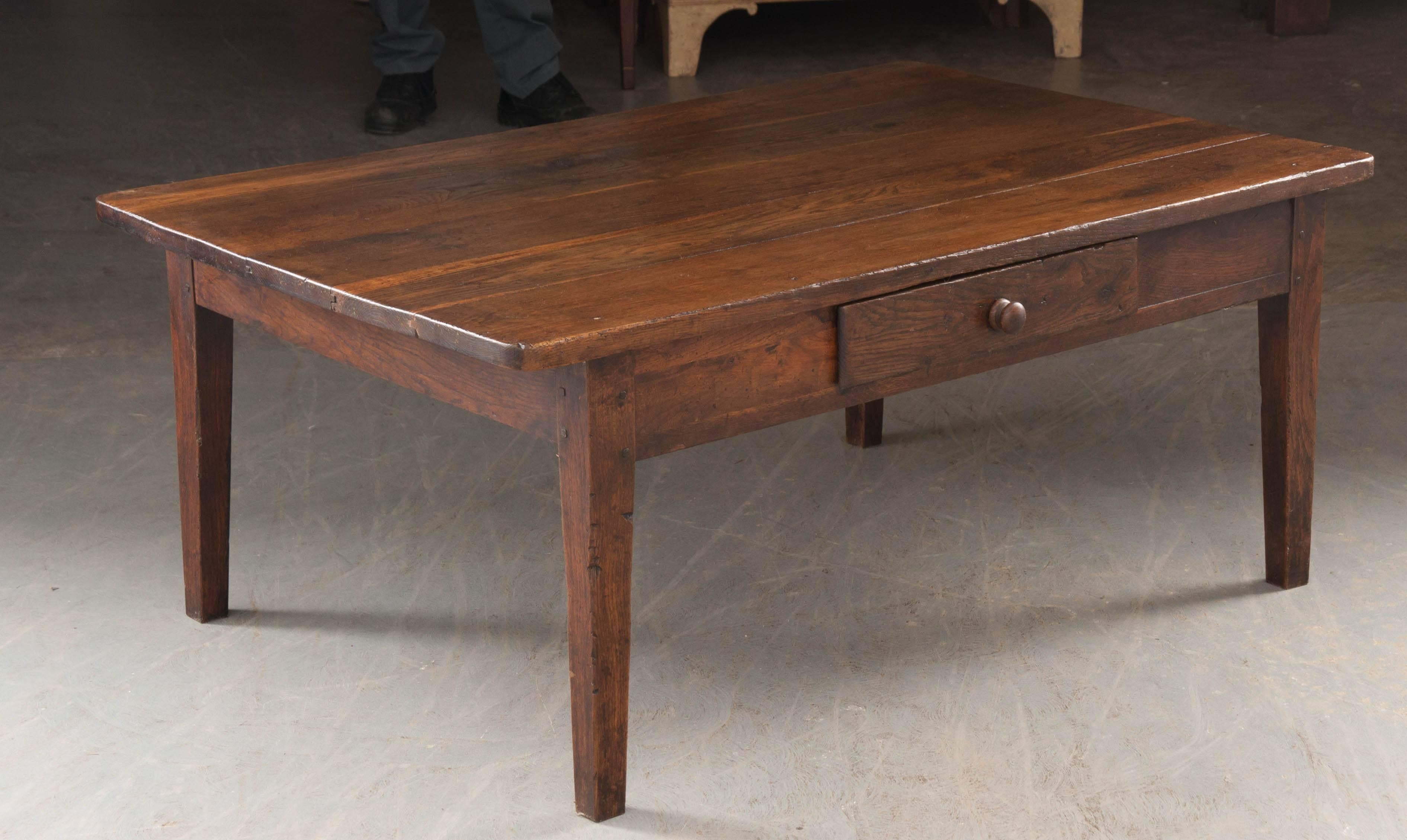 French 19th Century Oak Low Table from Burgundy 5