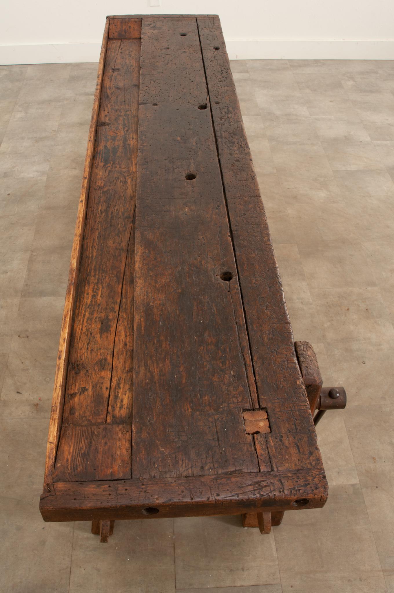French 19th Century Oak Traveling Workbench In Good Condition In Baton Rouge, LA
