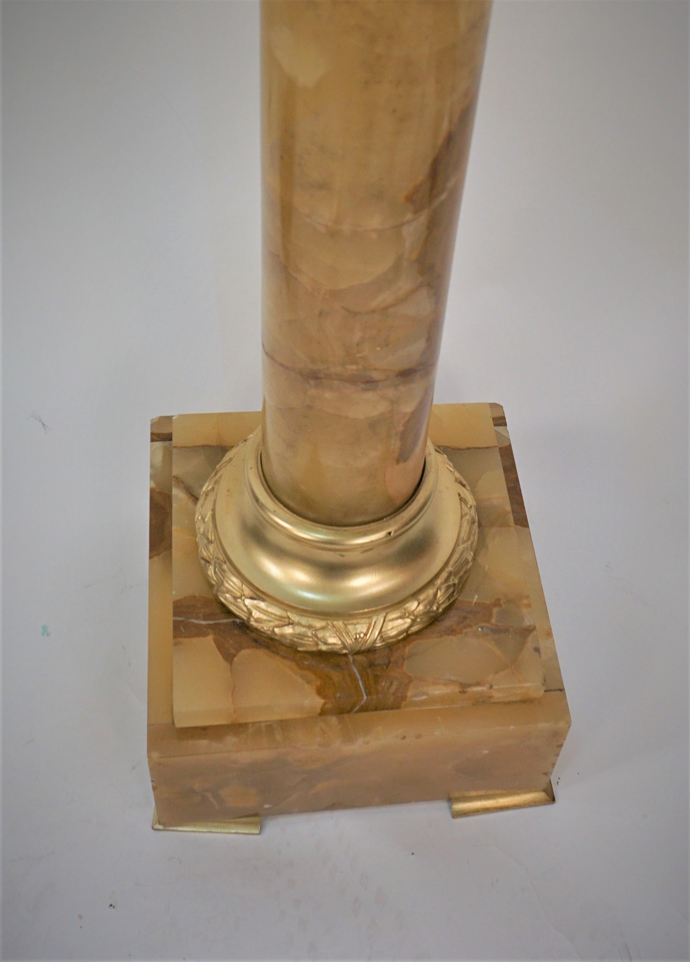 Französischer Sockel aus Onyx und Bronze des 19. Jahrhunderts – Säule im Zustand „Gut“ im Angebot in Fairfax, VA