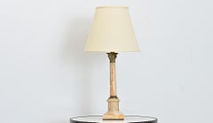 Lampe de table à colonne corinthienne en onyx et laiton du XIXe siècle