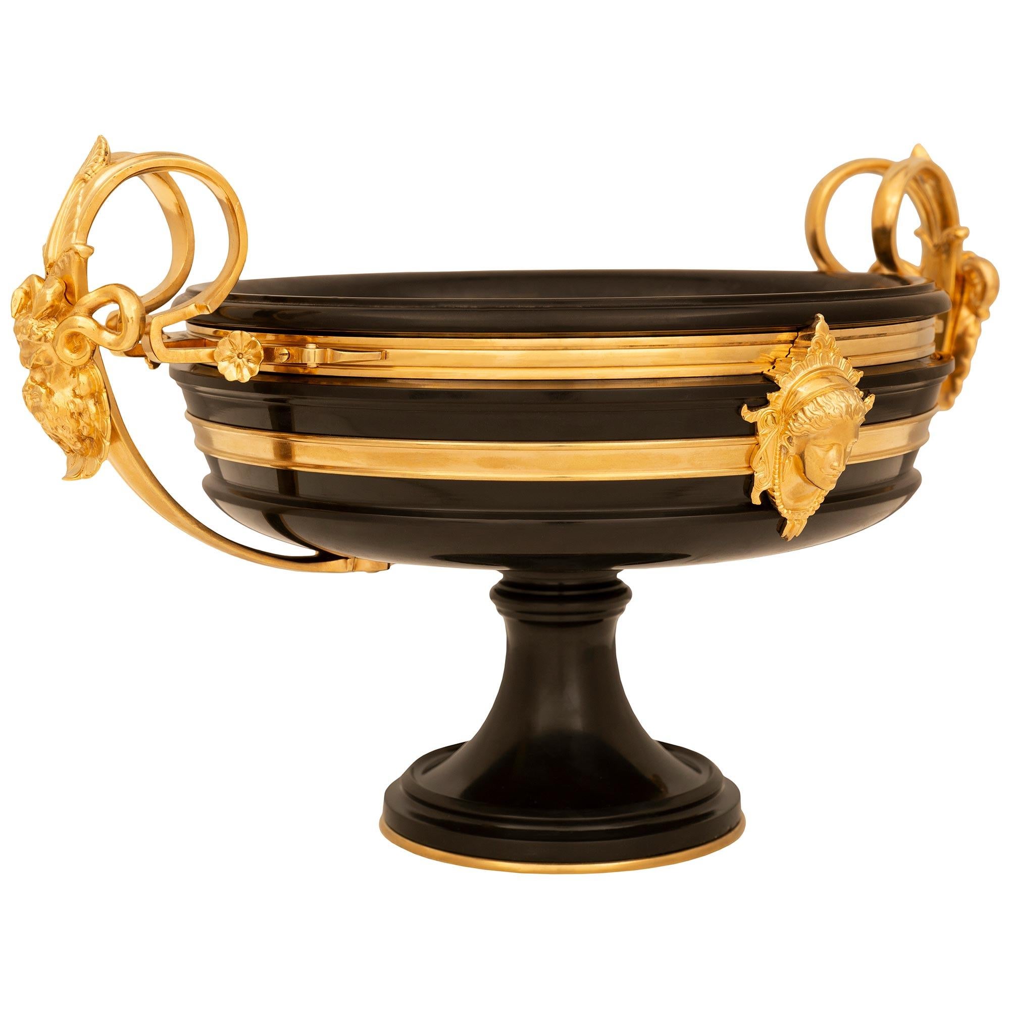 Louis XVI French 19th century Ormolu and black marble centerpiece, signed Barbedienne For Sale