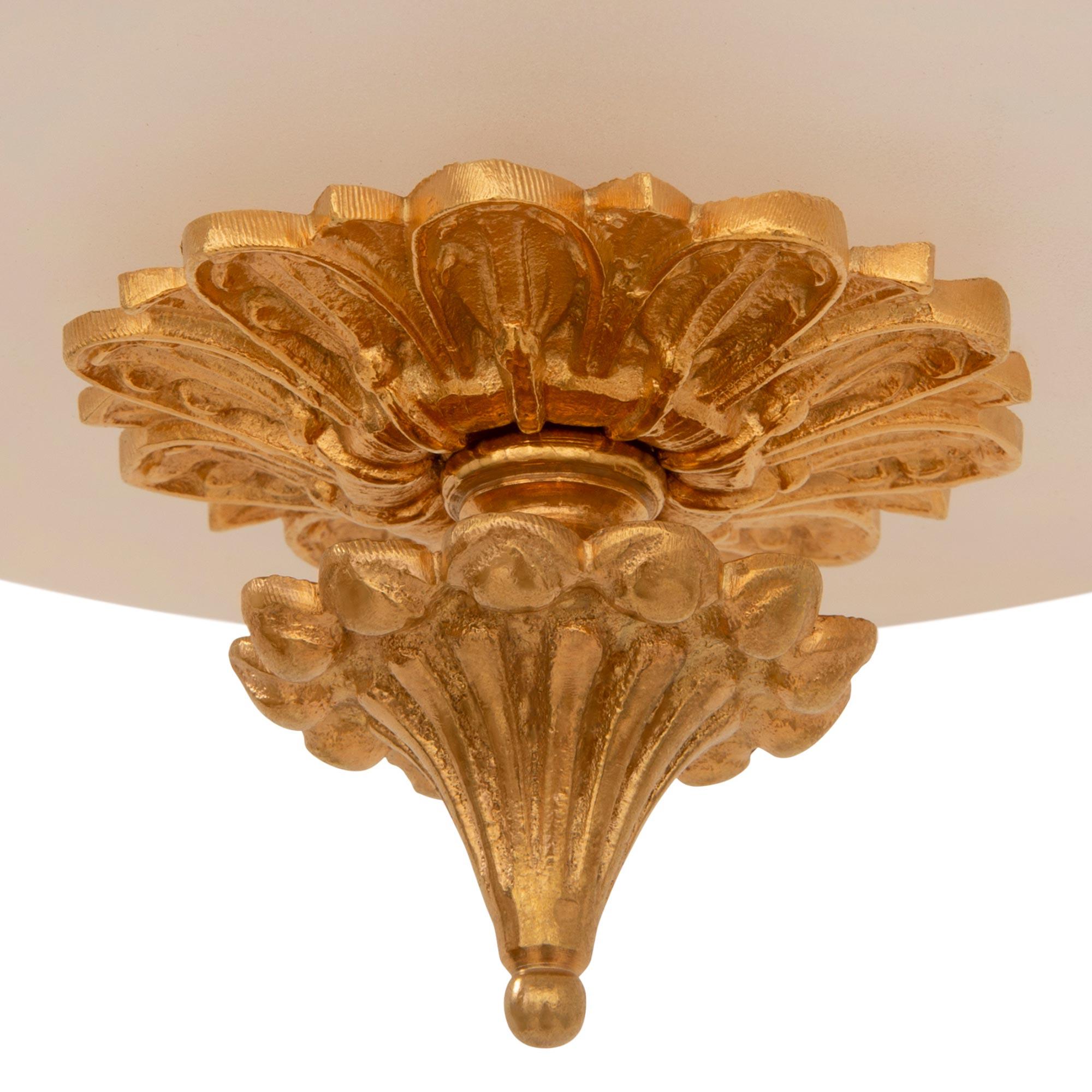 French 19th Century Ormolu And Frosted Glass Chandelier For Sale 5
