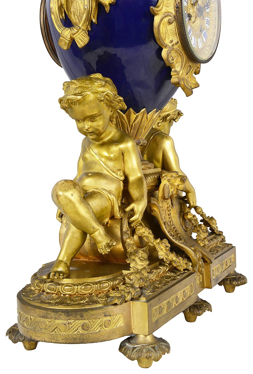 French 19th Century Ormolu and Porcelain Clock Set For Sale 1