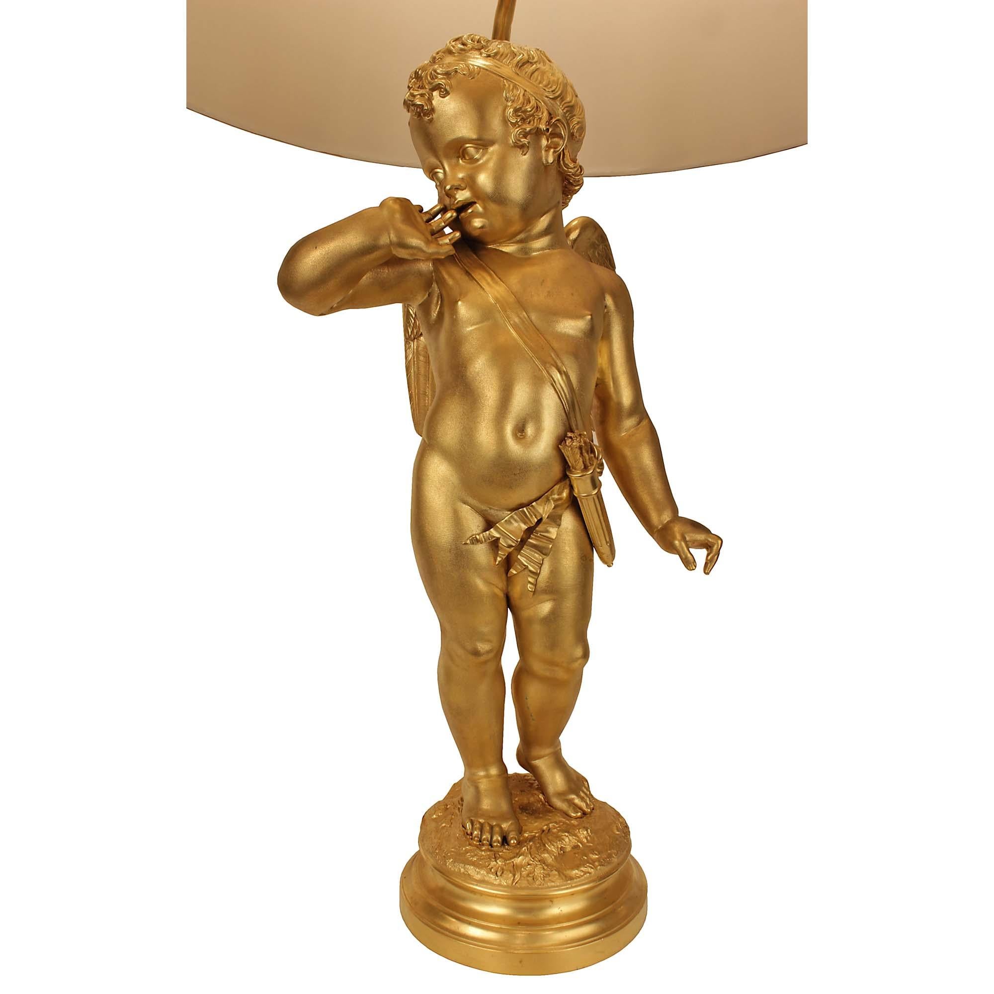 Français Lampe chérubin en bronze doré du XIXe siècle, d'après une sculpture de Pigalle en vente