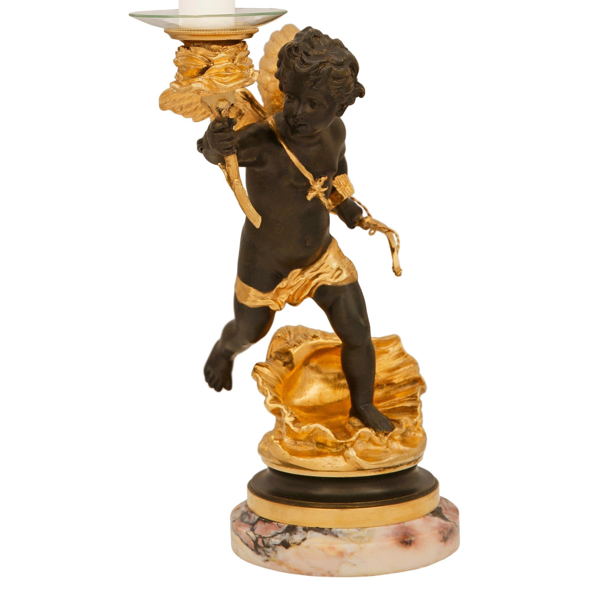 Luigi XVI Lampade francesi del XIX secolo in ormolu, marmo e bronzo, firmate Anfrie in vendita