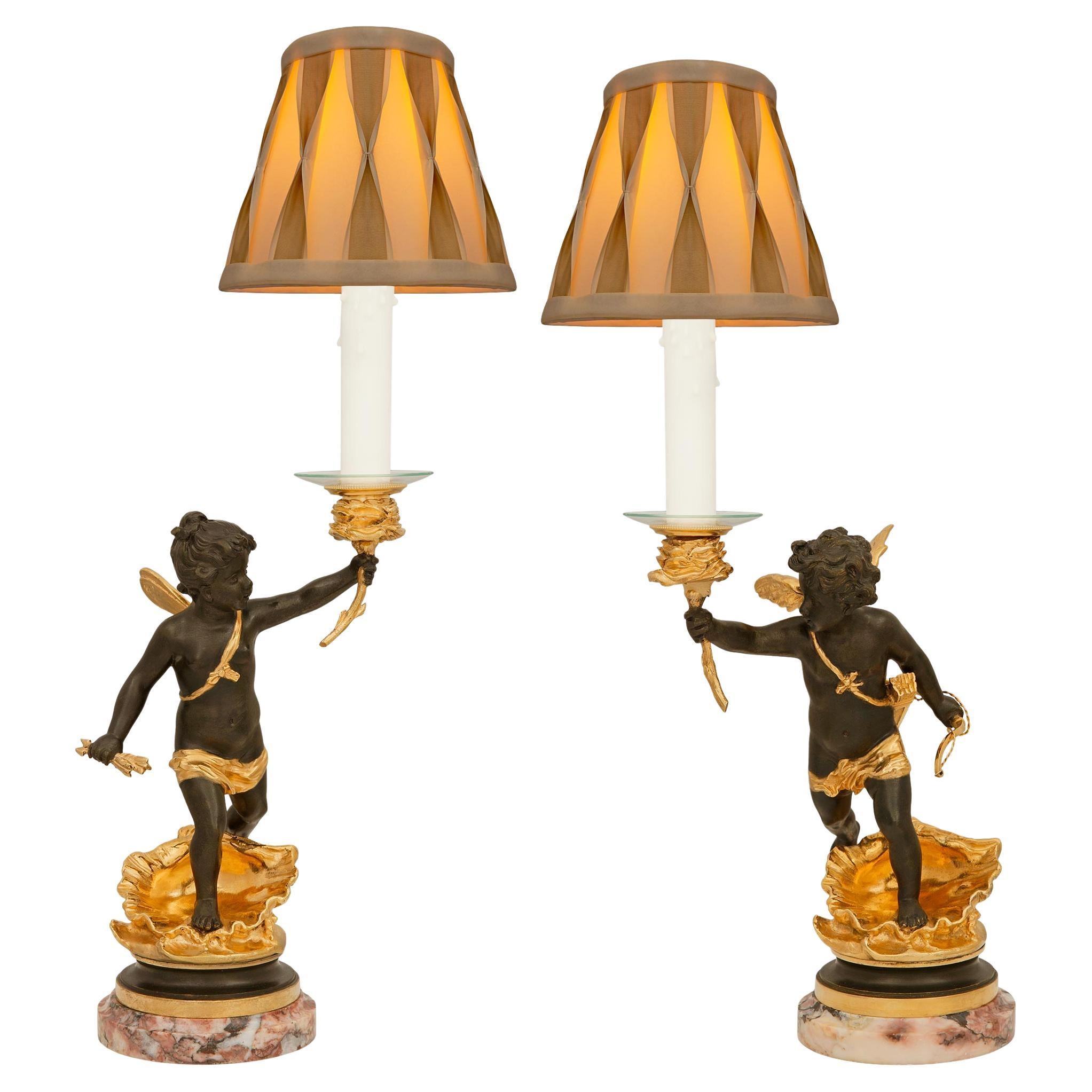 Lampade francesi del XIX secolo in ormolu, marmo e bronzo, firmate Anfrie in vendita