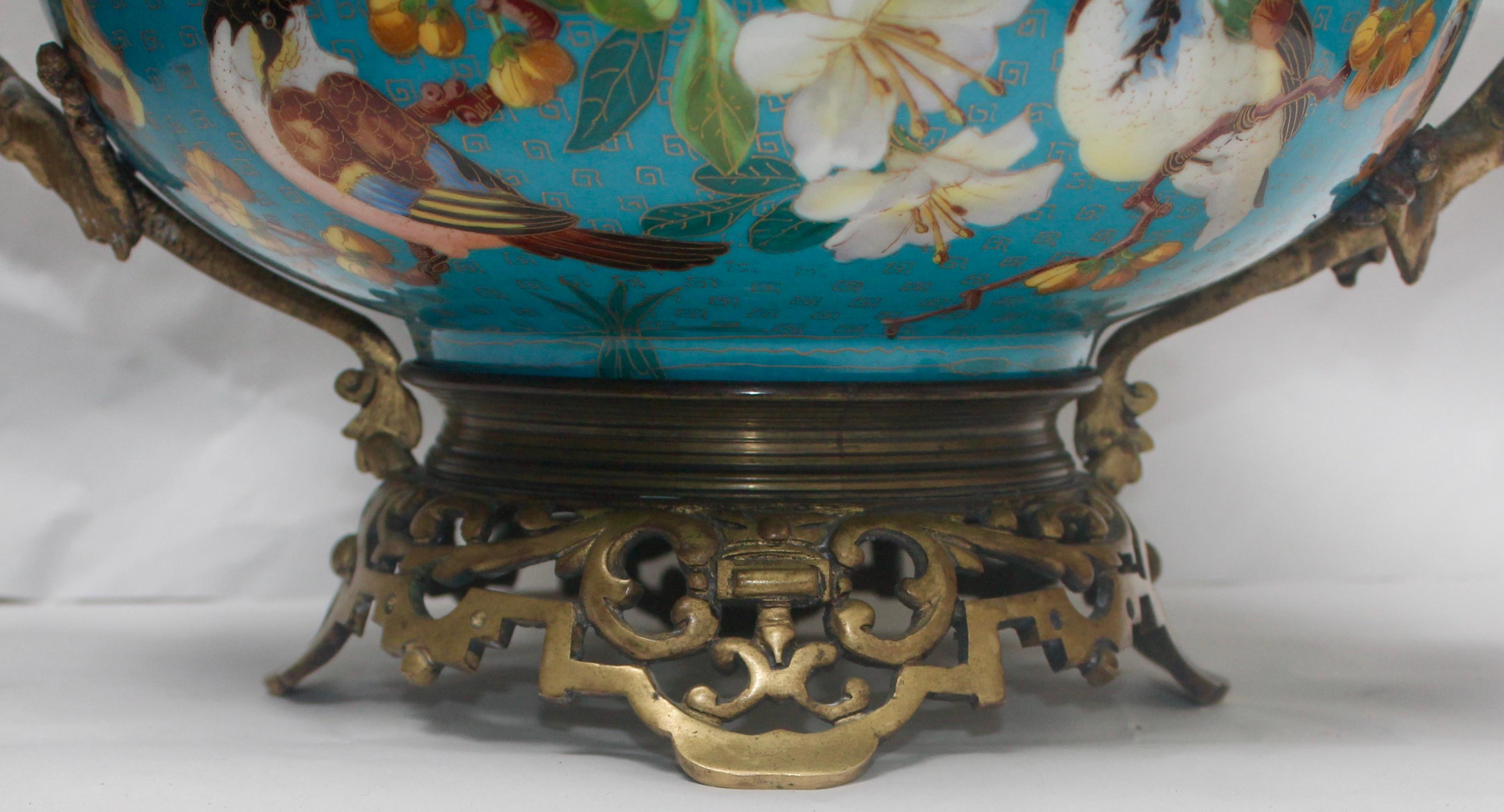 French 19th Century Ormolu-Mounted and Porcelain Centerpiece and Vide-Poches 6