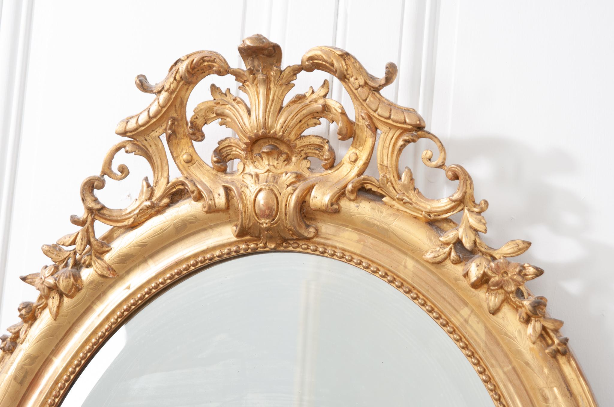 Other French 19th Century Oval Gold Gilt Mirror