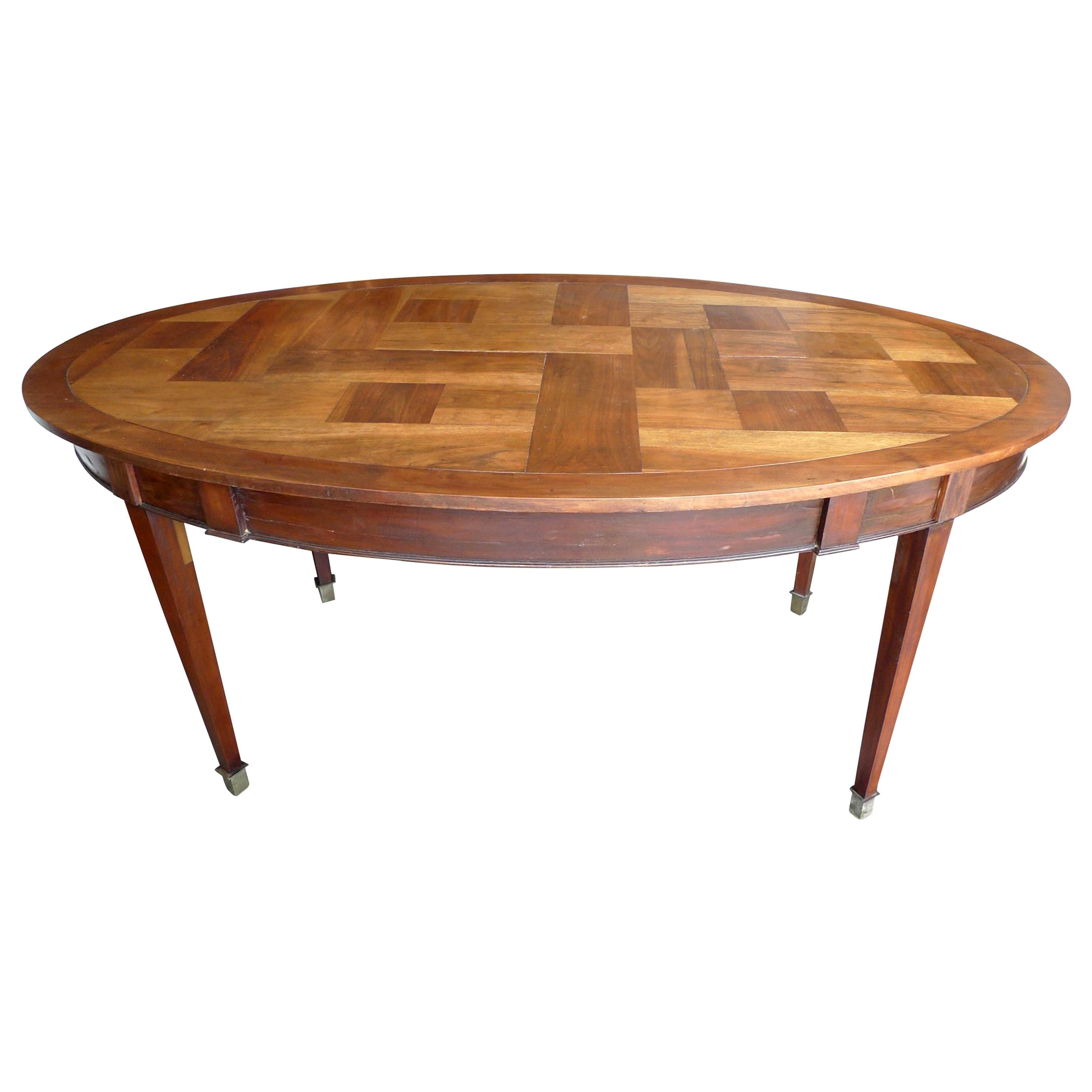 French 19th Century Oval Mahogany Dining Table with Walnut Parquetry Top