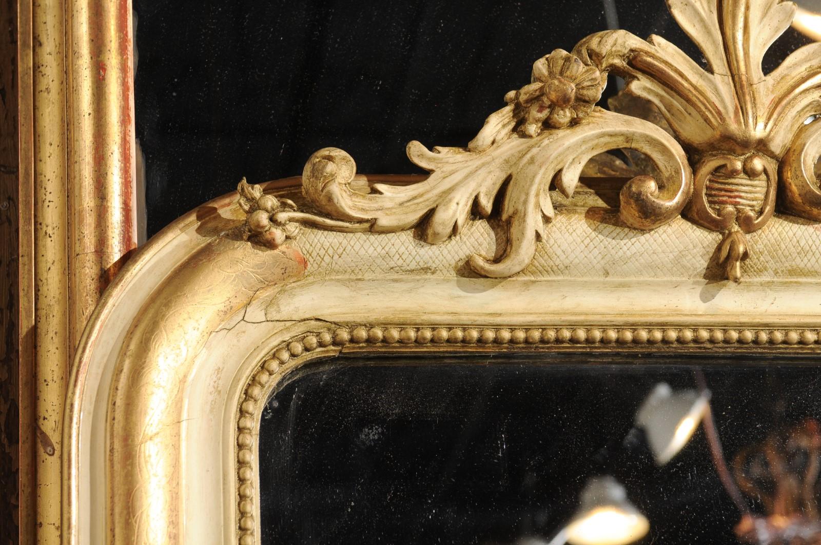 French 19th Century Painted and Parcel-Gilt Mirror with Acanthus Carved Crest 3