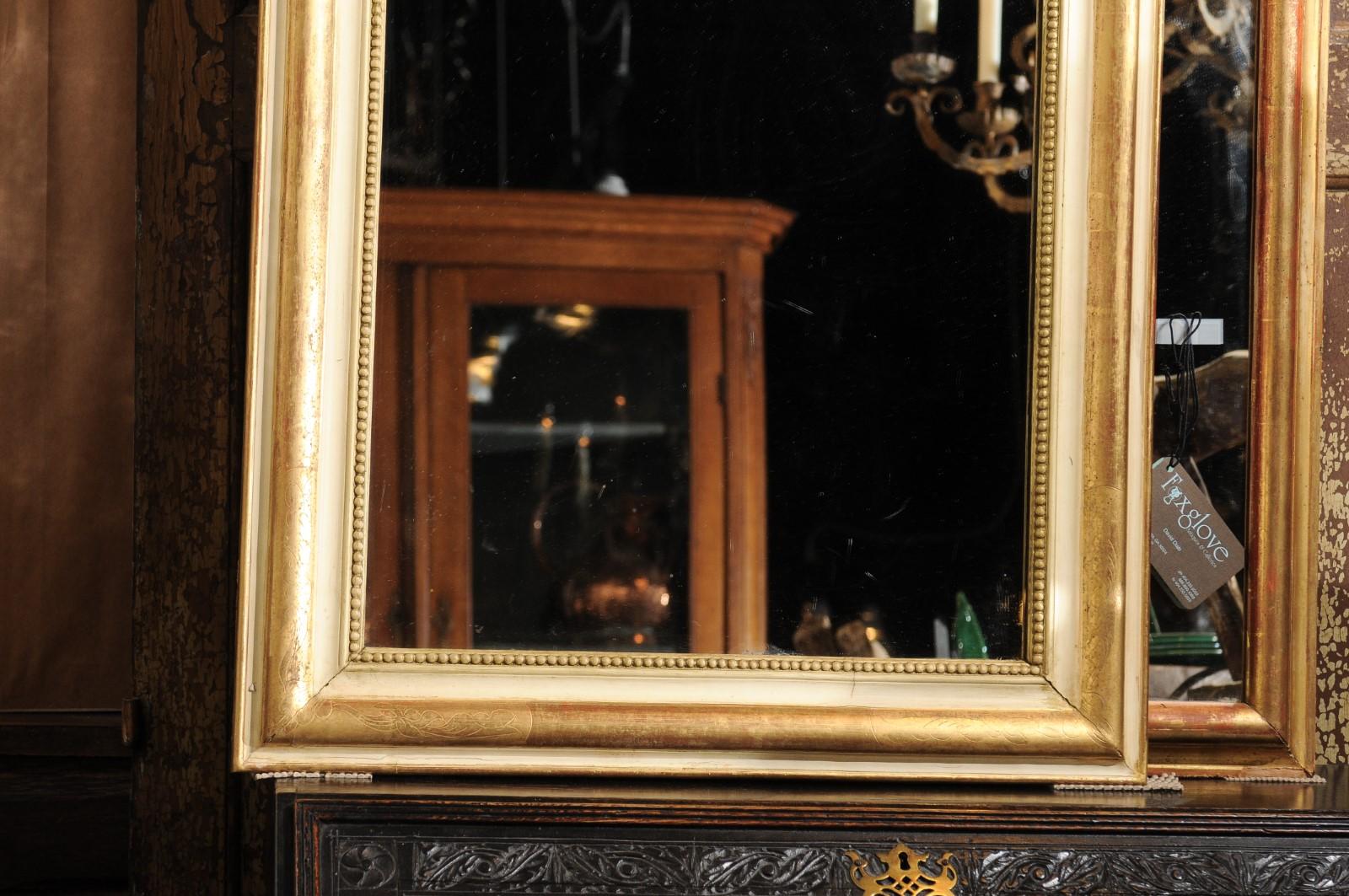 French 19th Century Painted and Parcel-Gilt Mirror with Acanthus Carved Crest 2