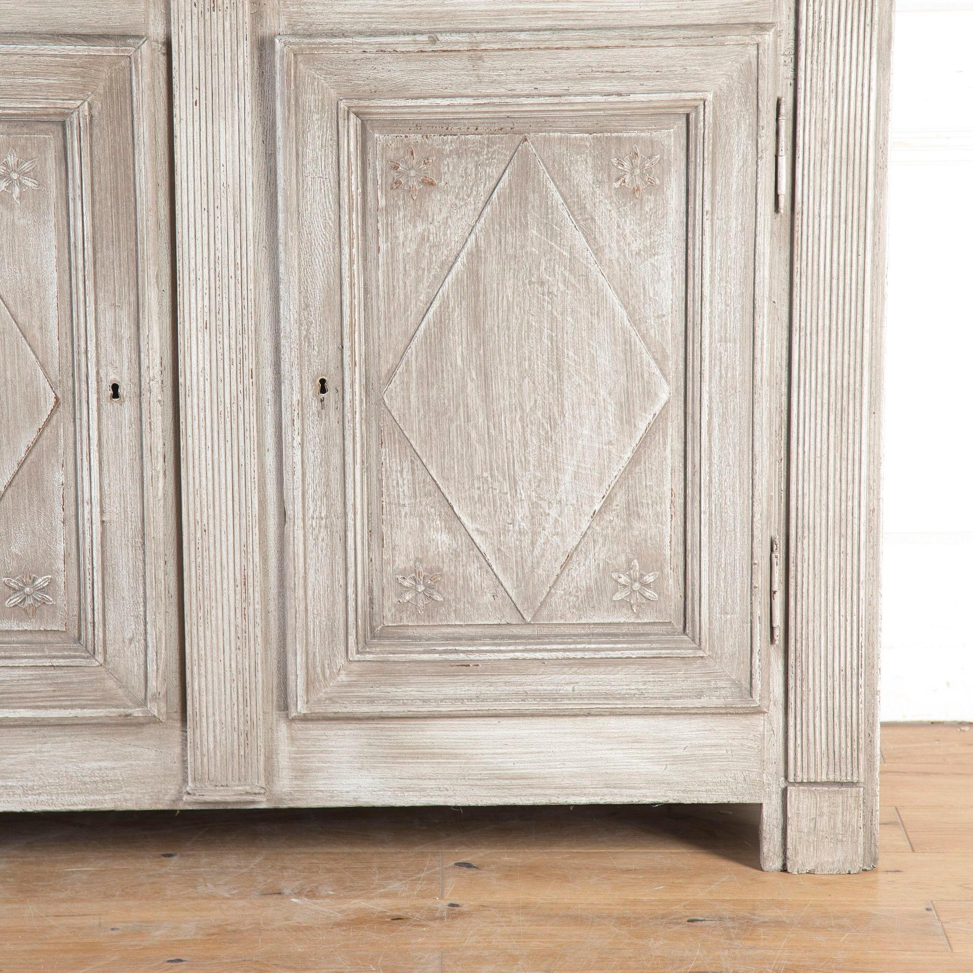 French 19th Century Painted Cupboard For Sale 1