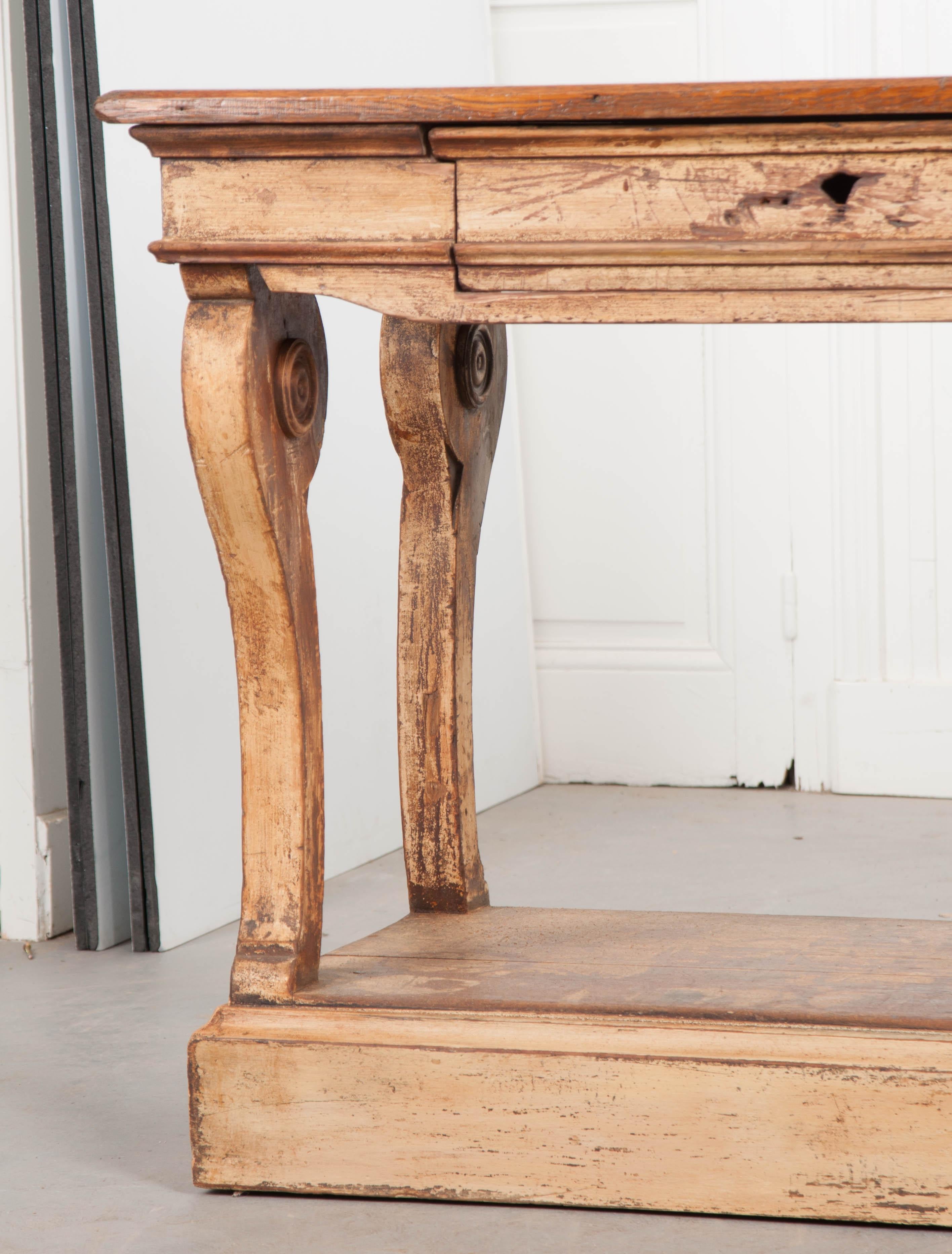 table drapery