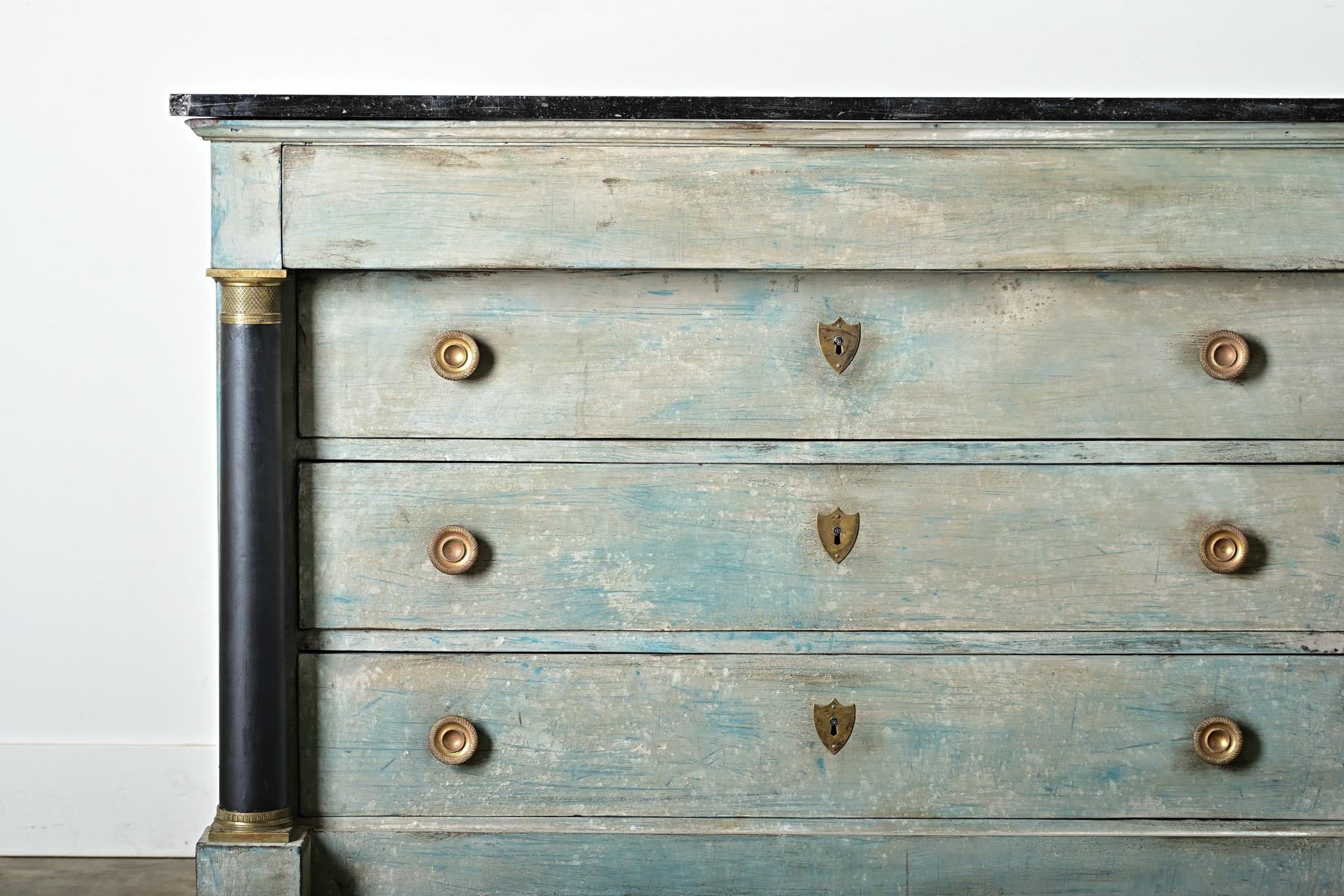 French 19th Century Painted Empire Commode Francés en venta