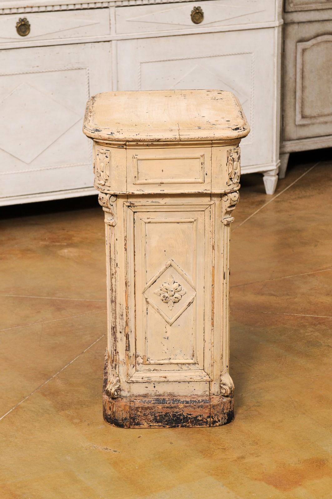 French 19th Century Painted Fir Seeds Counter with Drawers and Distressed Patina 4