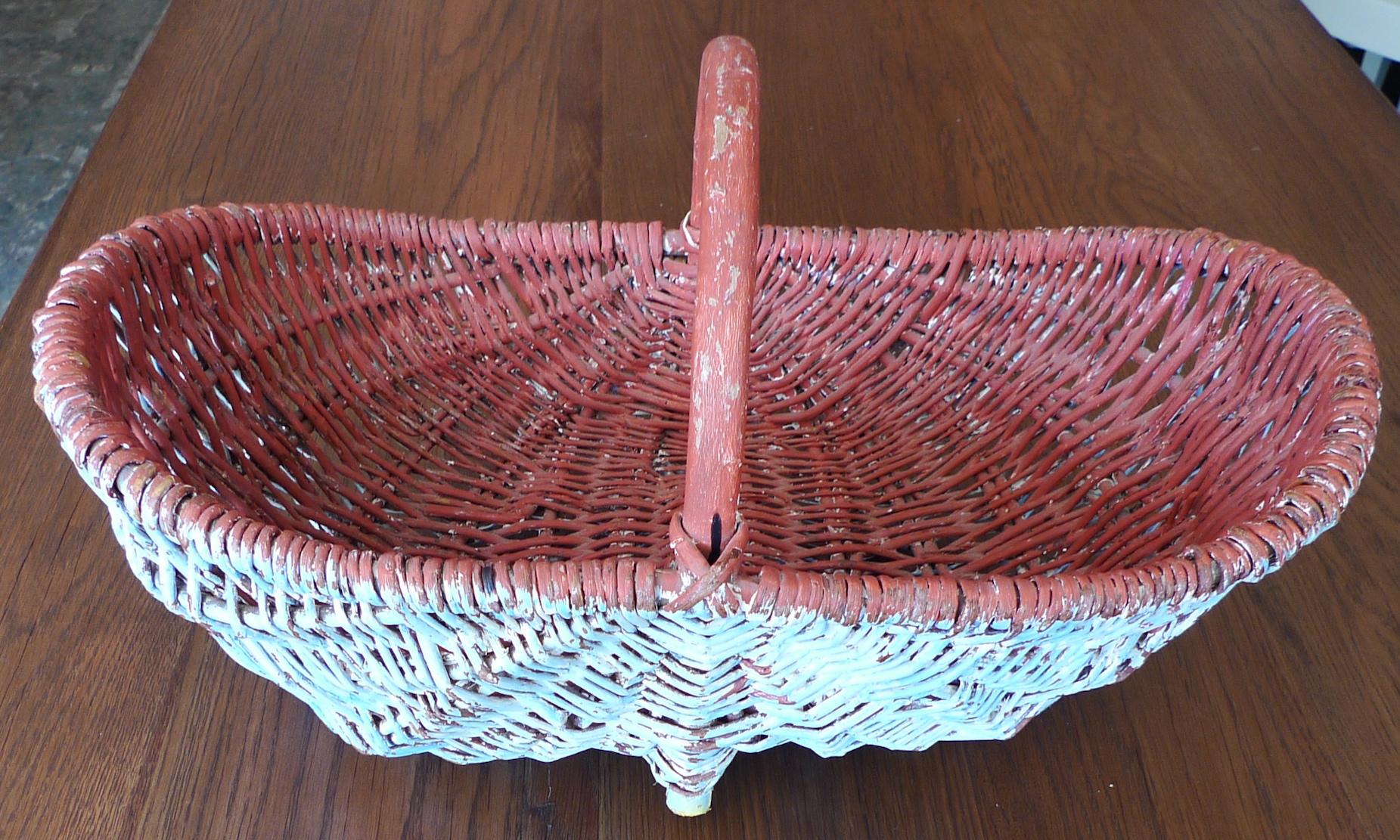 French 19th Century Painted Fruit and Vegetable Wicker Basket with Handle 4