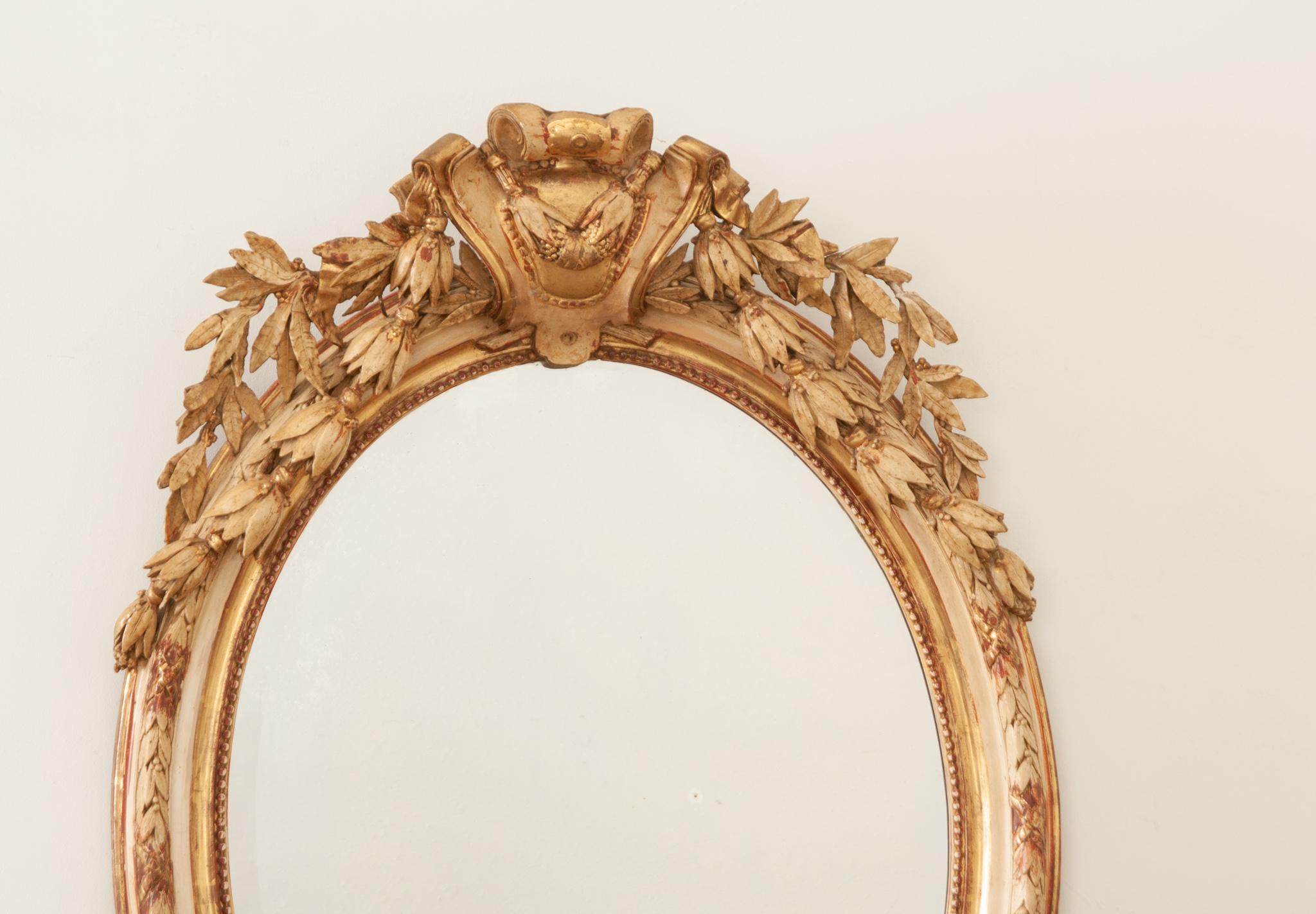 French 19th Century Painted & Gilt Oval Mirror In Good Condition For Sale In Baton Rouge, LA