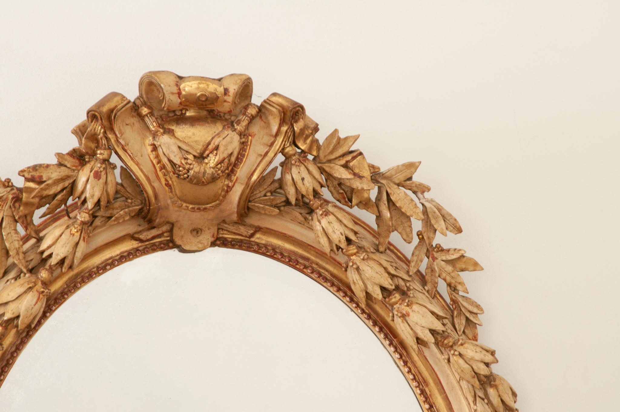 French 19th Century Painted & Gilt Oval Mirror For Sale 1