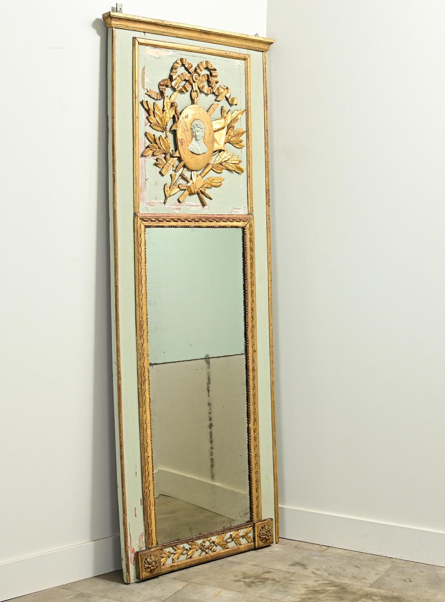 French 19th Century Painted & Gilt Trumeau For Sale 2