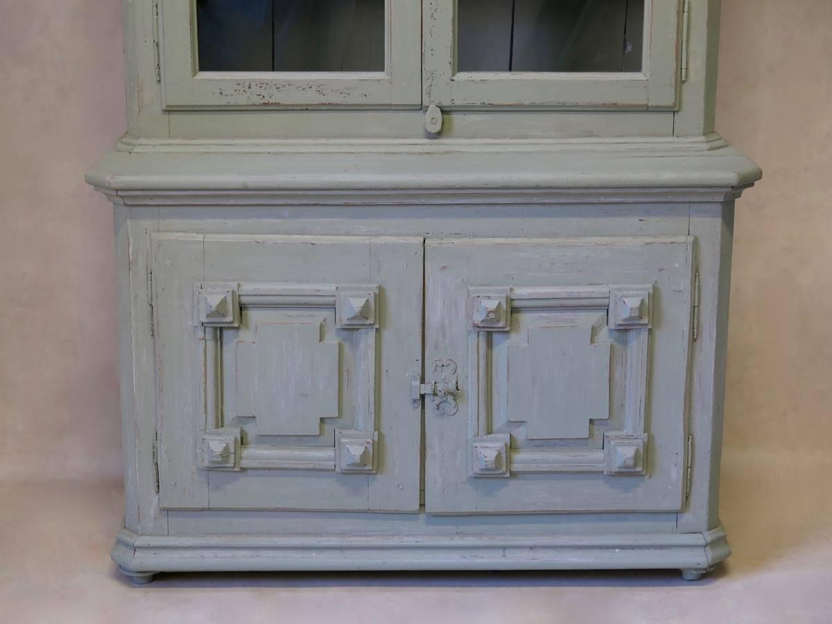 French 19th Century Painted Pinewood Cabinet For Sale 1