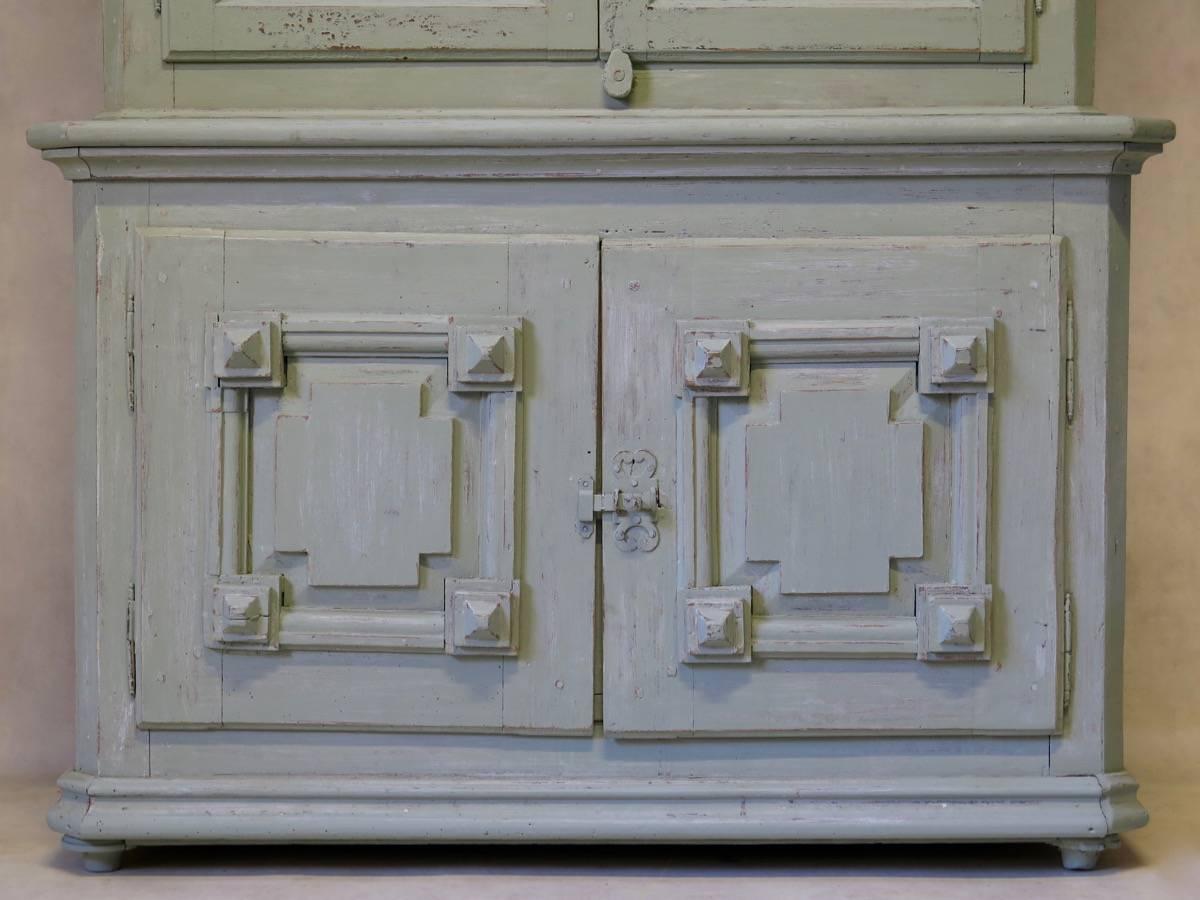 French 19th Century Painted Pinewood Cabinet For Sale 2