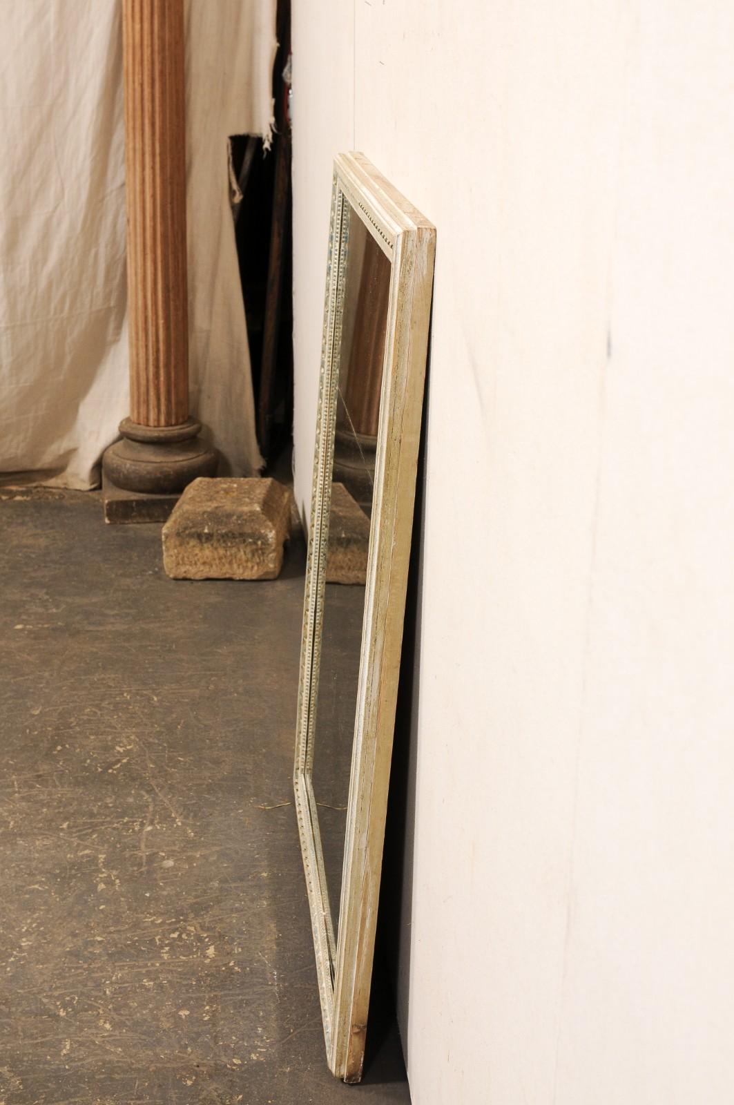 Specchio alto 4 piedi in Wood Wood dipinto del XIX secolo, con vetro originale a due pezzi in vendita 5