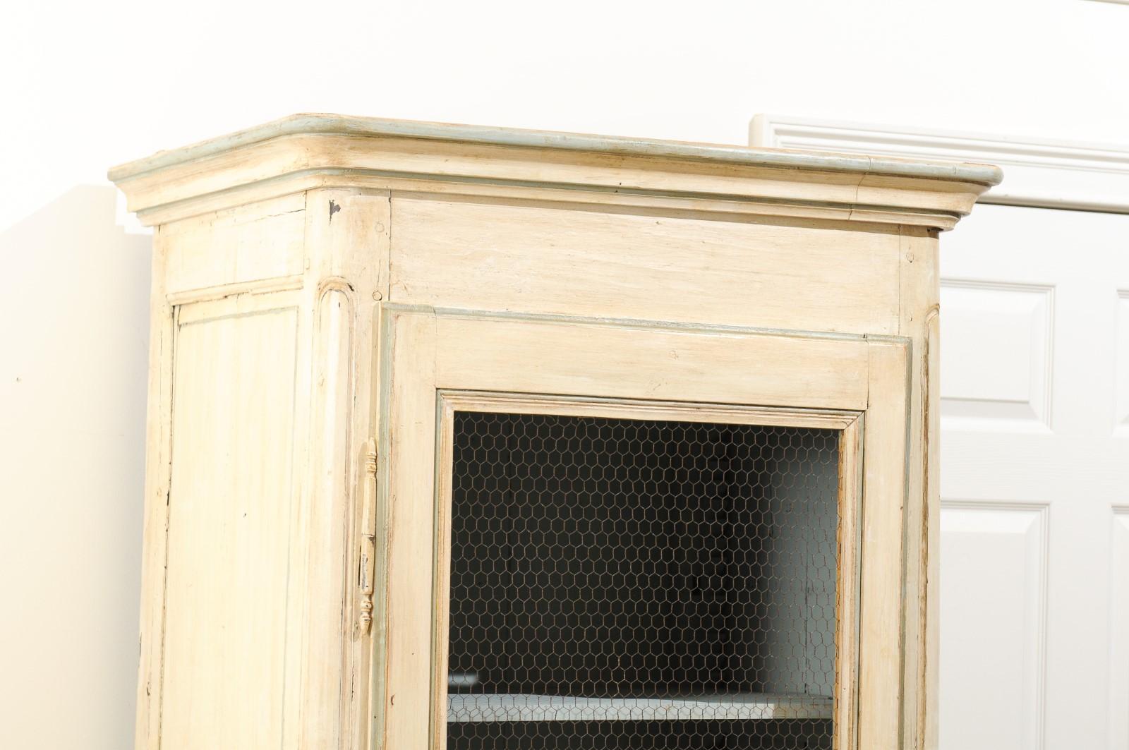French 19th Century Painted Wood Bonnetière Cupboard with Chicken Wire Door In Good Condition In Atlanta, GA