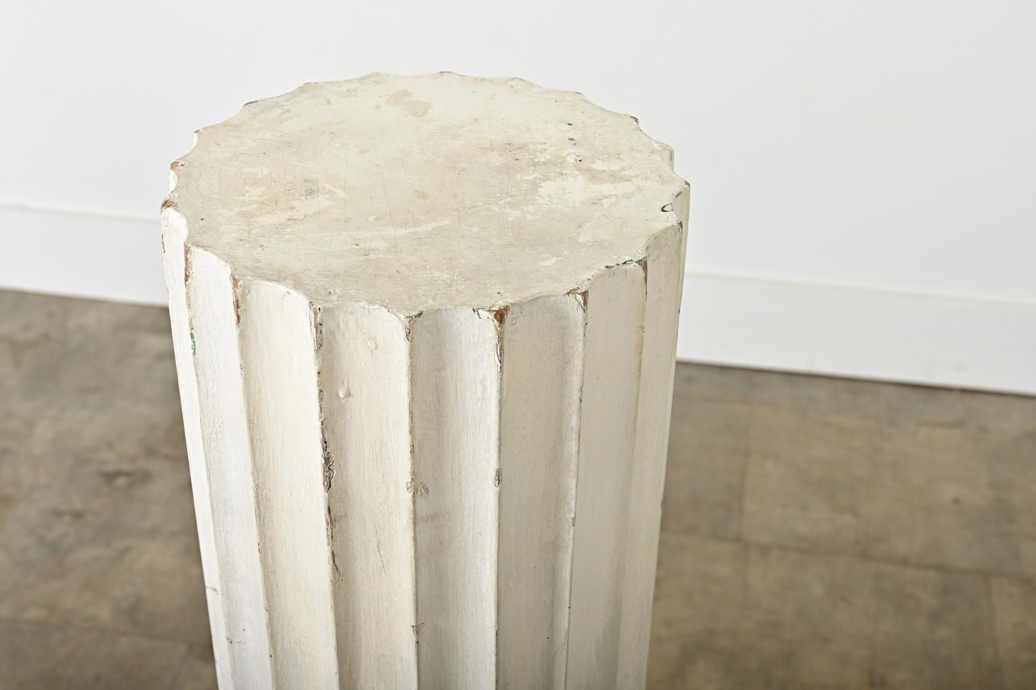 Colonne française en bois peint du 19ème siècle en vente 2